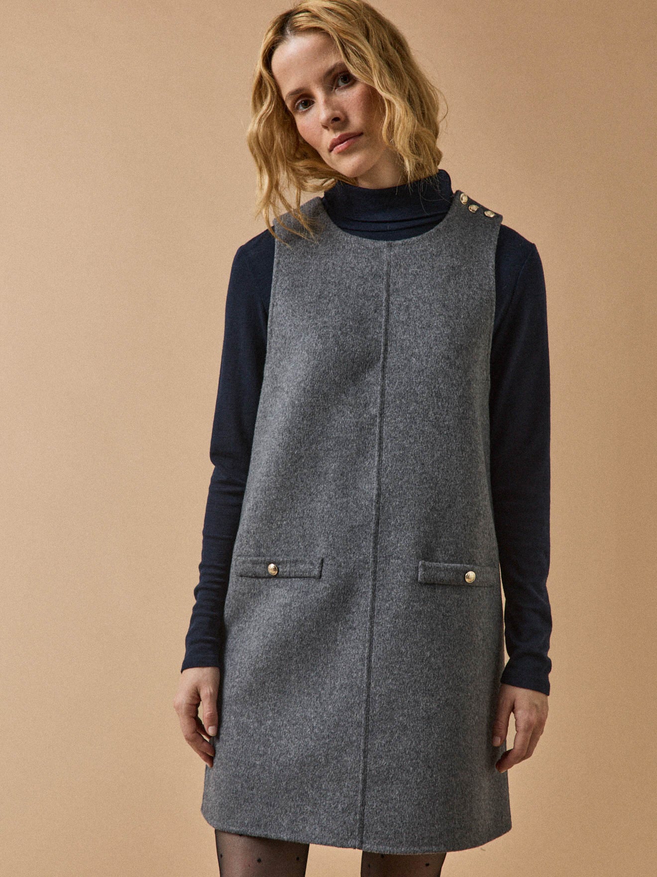 Robe courte sans manches lainage double face