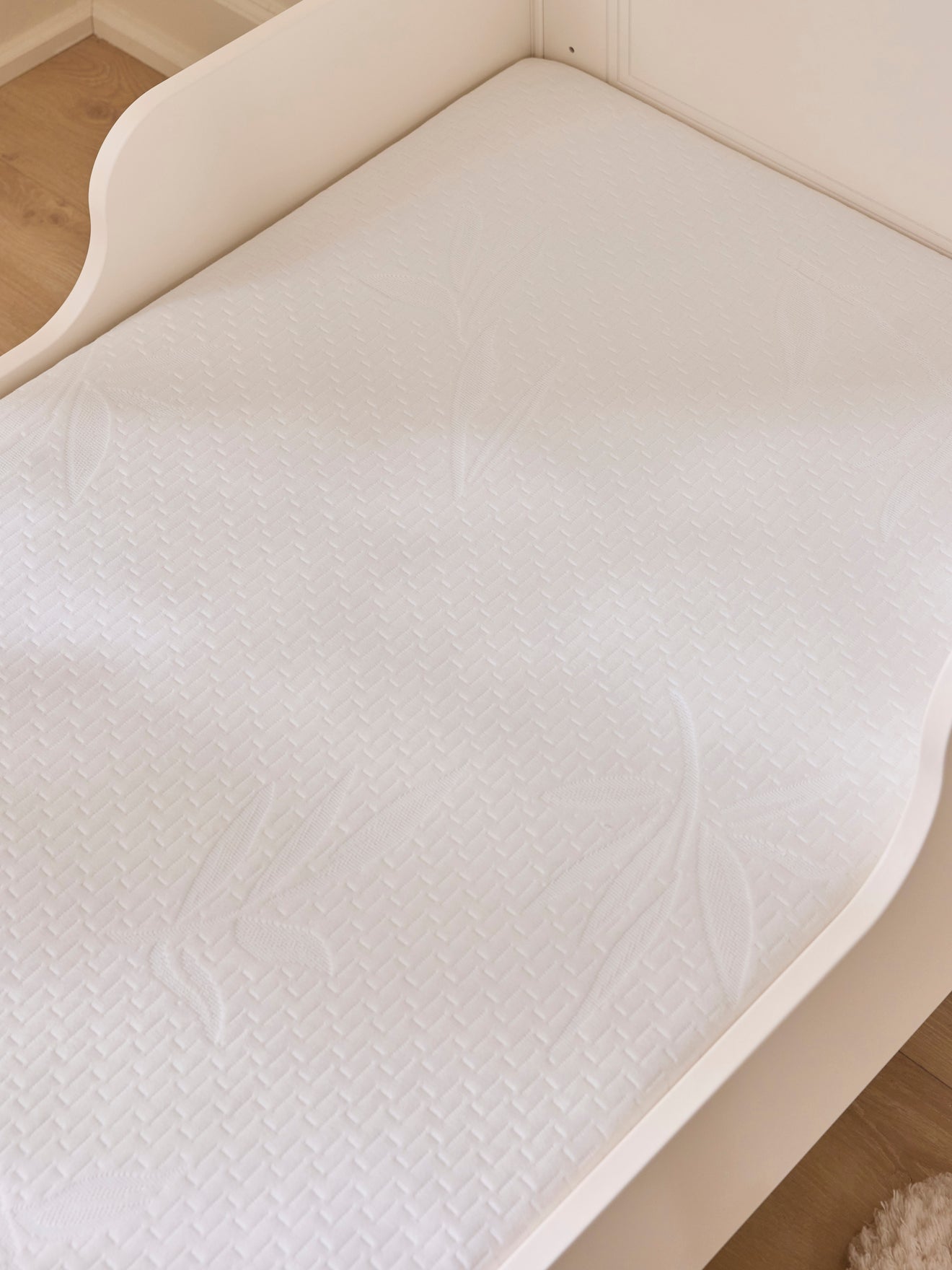 ALAVYA HOME® Matelas De Voyage Pliable Pour Bébé Et Enfant 70x140 Cm - 6 Cm Épaisseur Mousse Froide CertiPUR, Housse Lavable, Sac De Transport Inclus - Gris