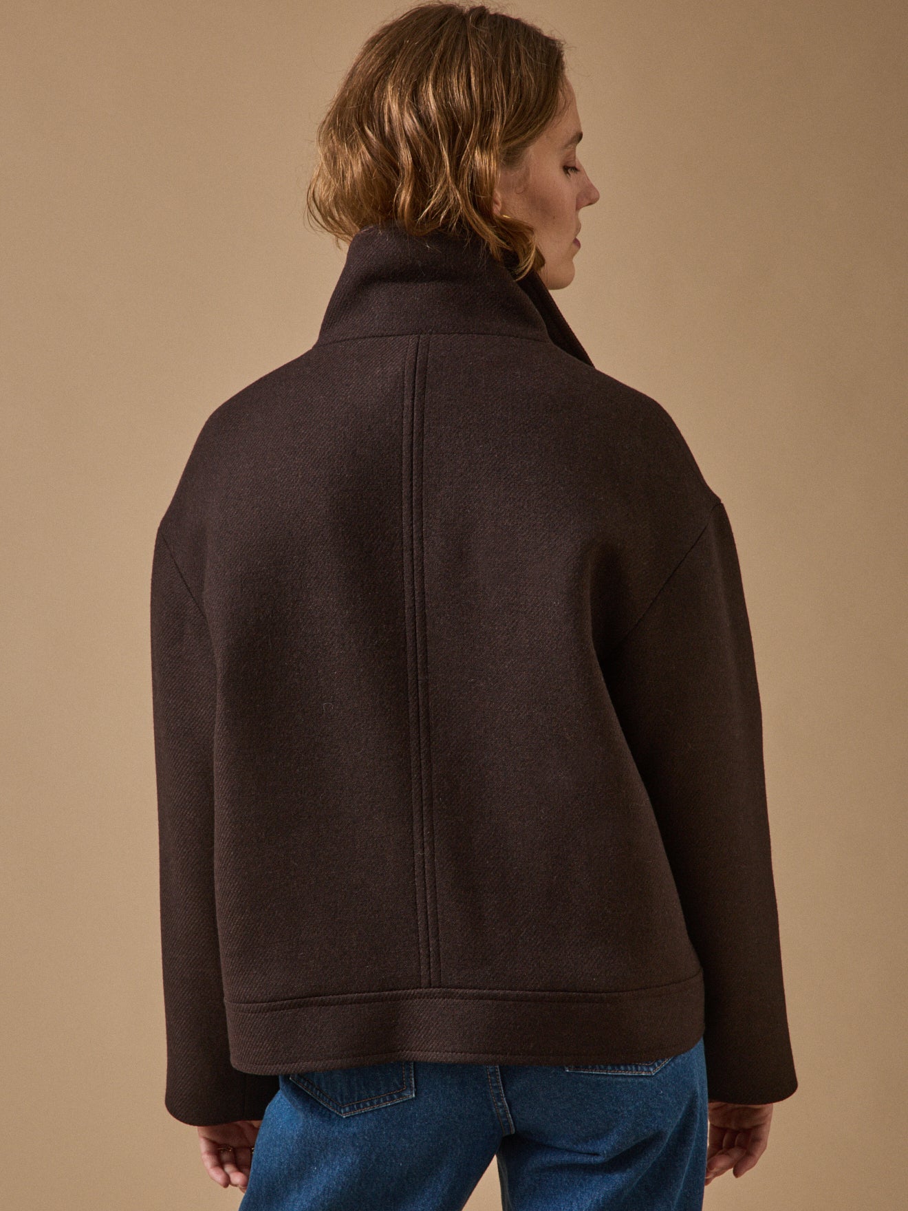 Manteau court lainage uni femme