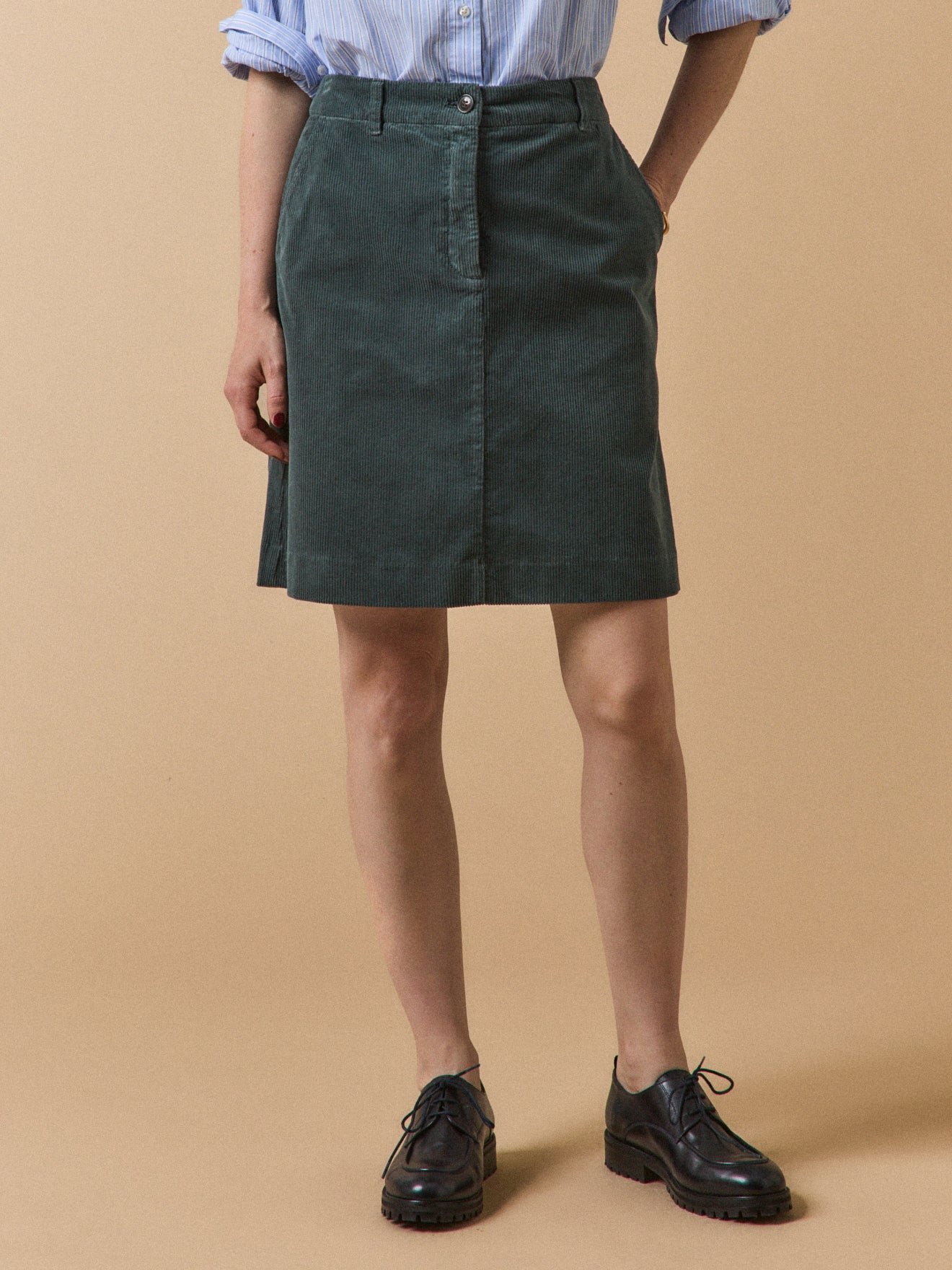 Jupe courte velours côtelé femme