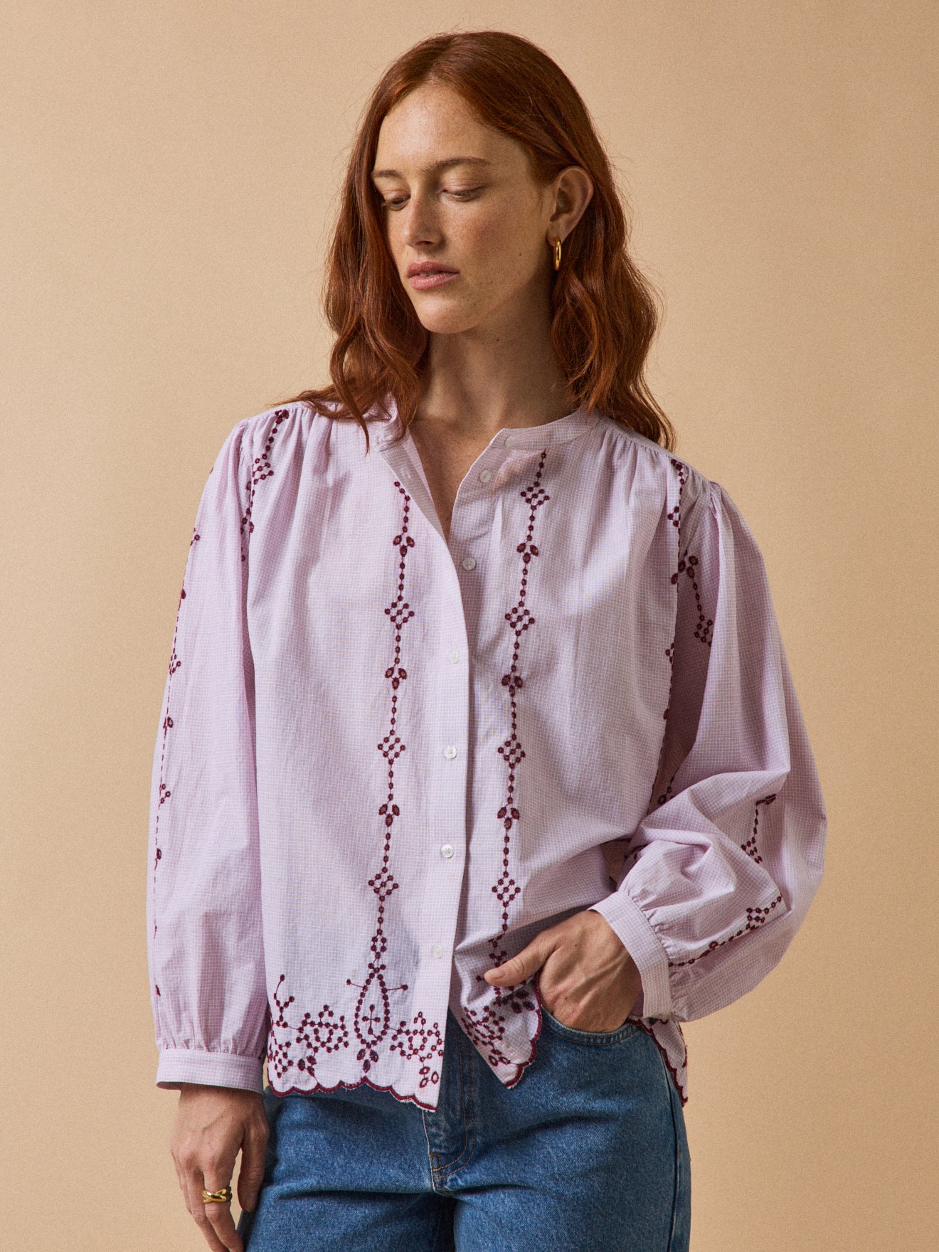 Blouse brodée contrastée coton femme