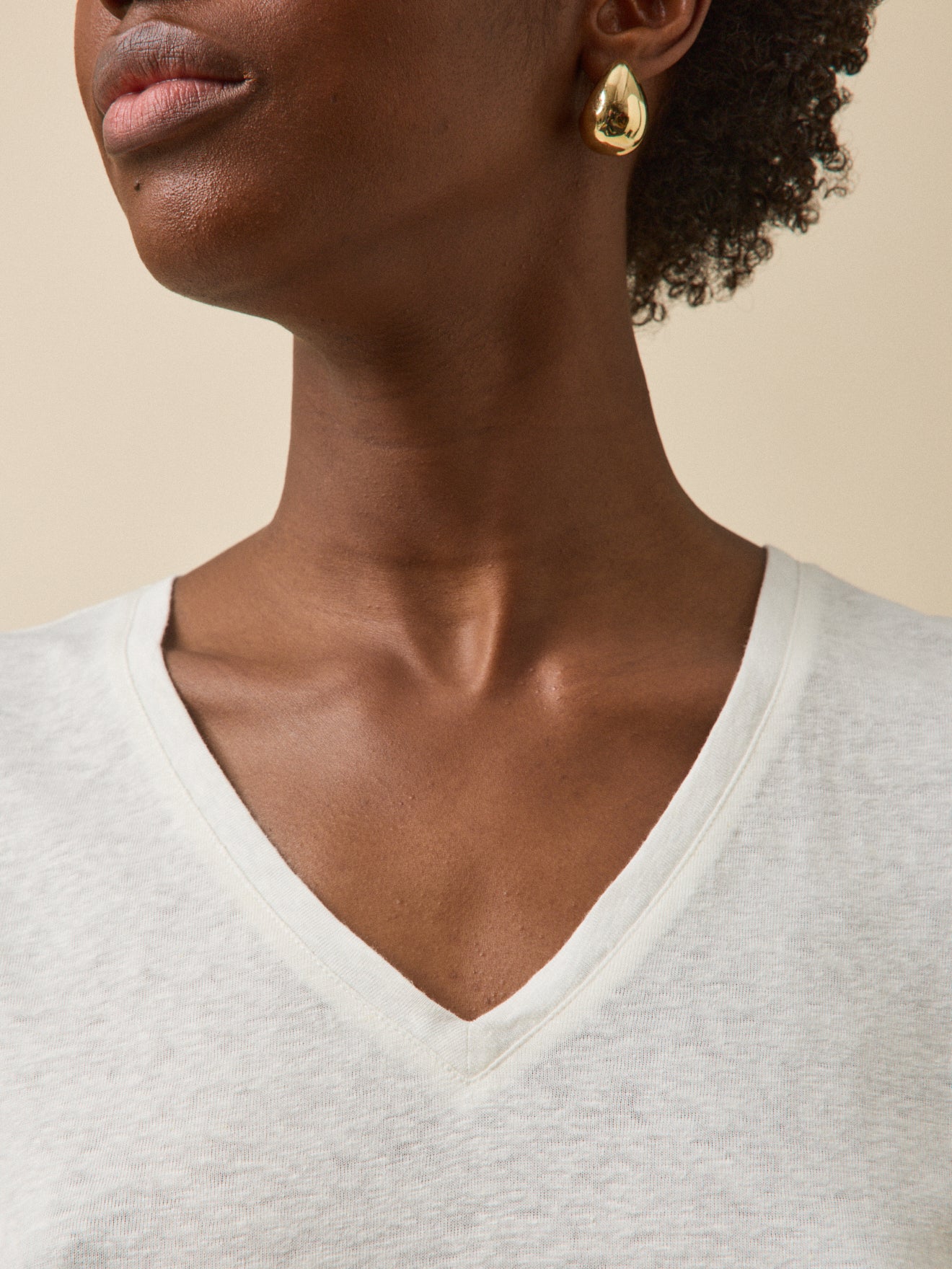 T-shirt col V femme lin et viscose