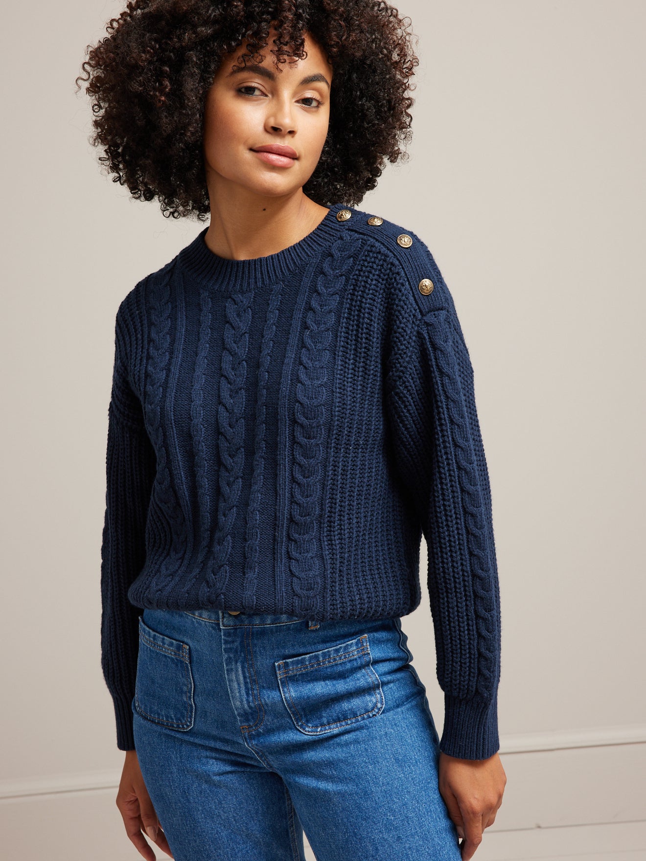 Pull torsadé boutons dorés femme - Laine RWS*