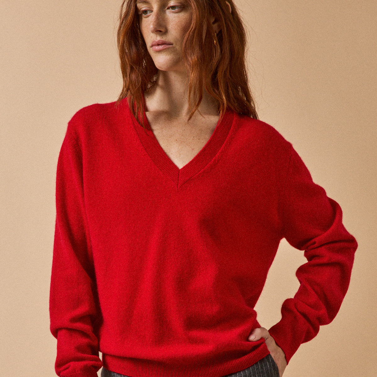 Pull En Cachemire Rouge THE ROW - Taille M - Parfait État - Occasion