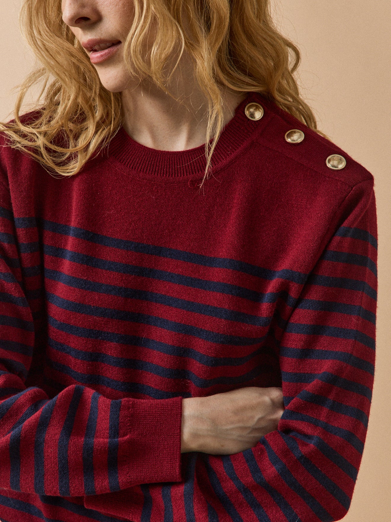 Pull boutons dorés femme laine RWS*