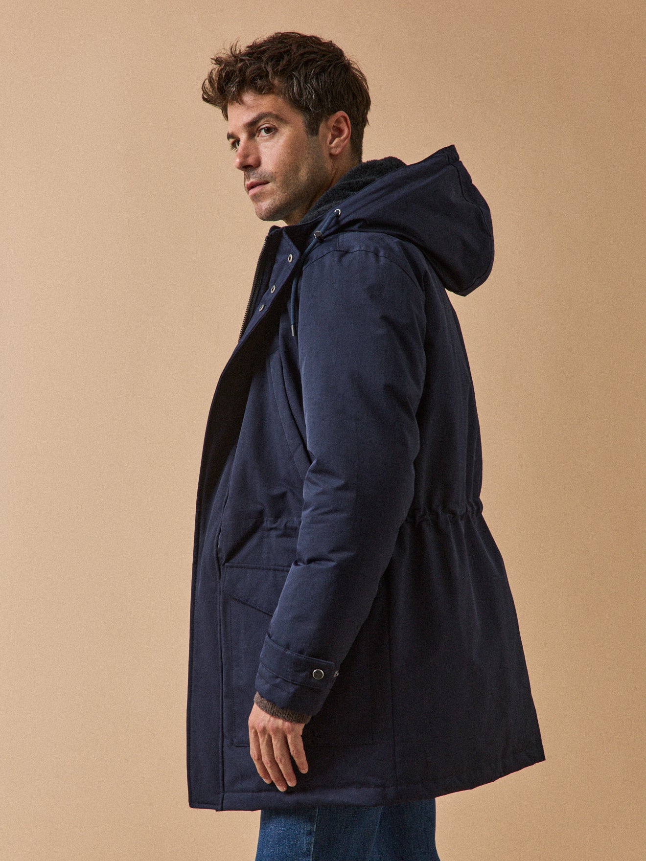 Parka longue capuche fourrée homme