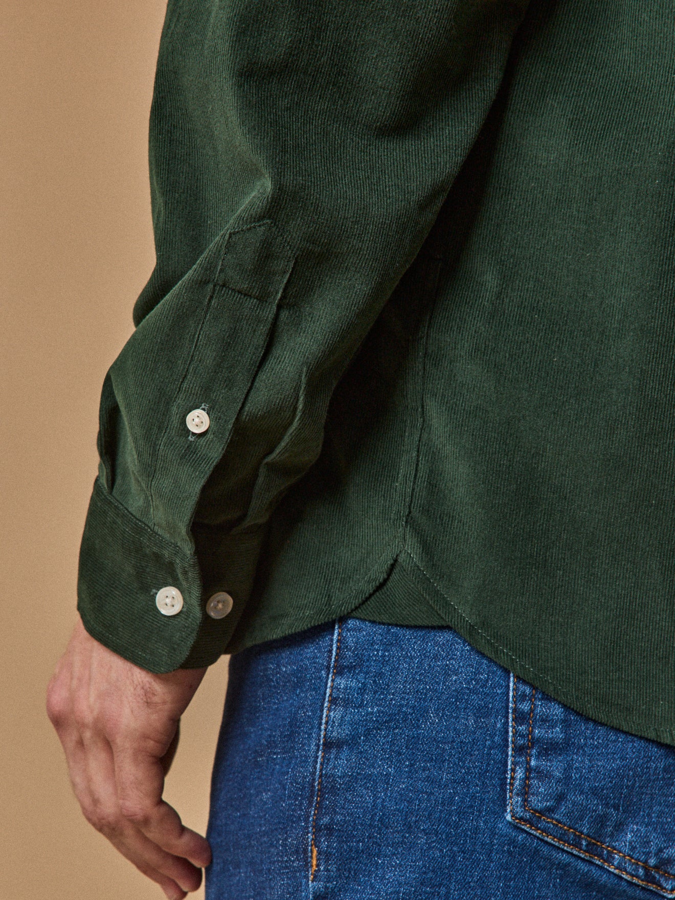 Chemise velours homme coupe contemporaine