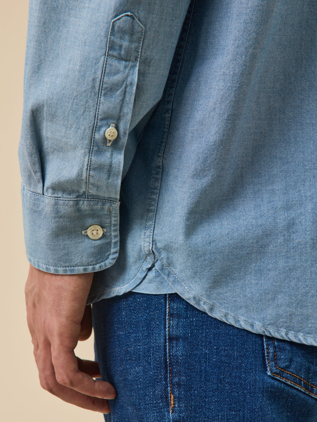 Chemise chambray homme coupe contemporaine