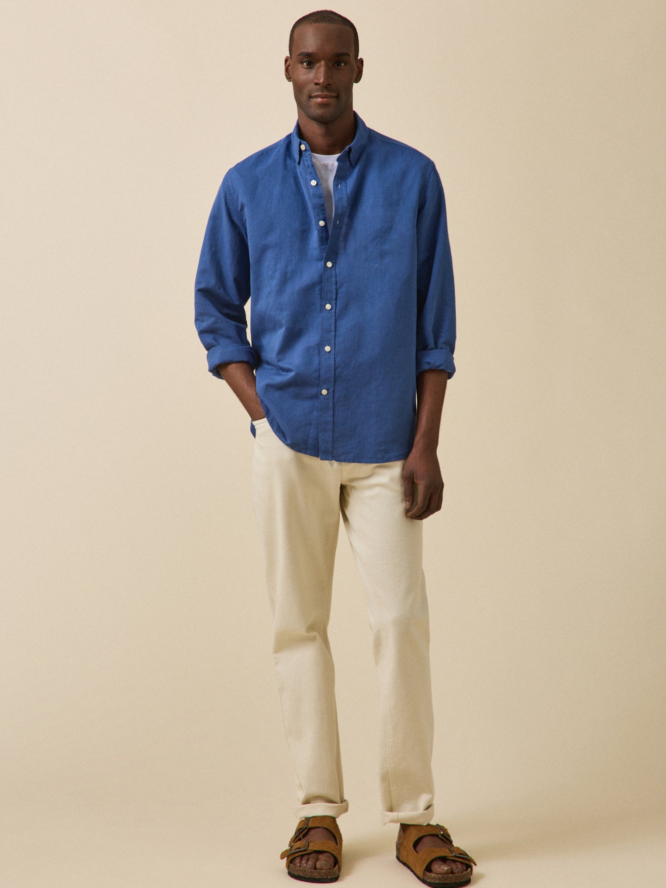 Chemise en lin homme coupe contemporaine