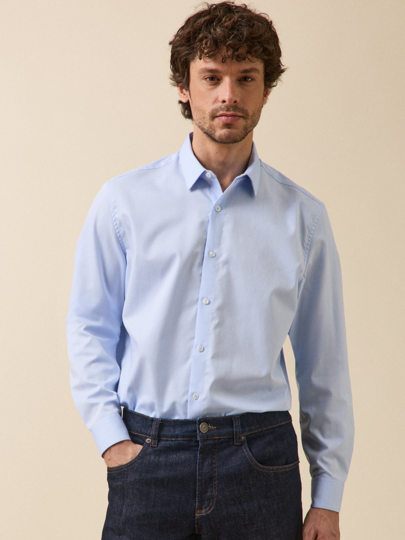 Chemise twill uni homme coupe contemporaine