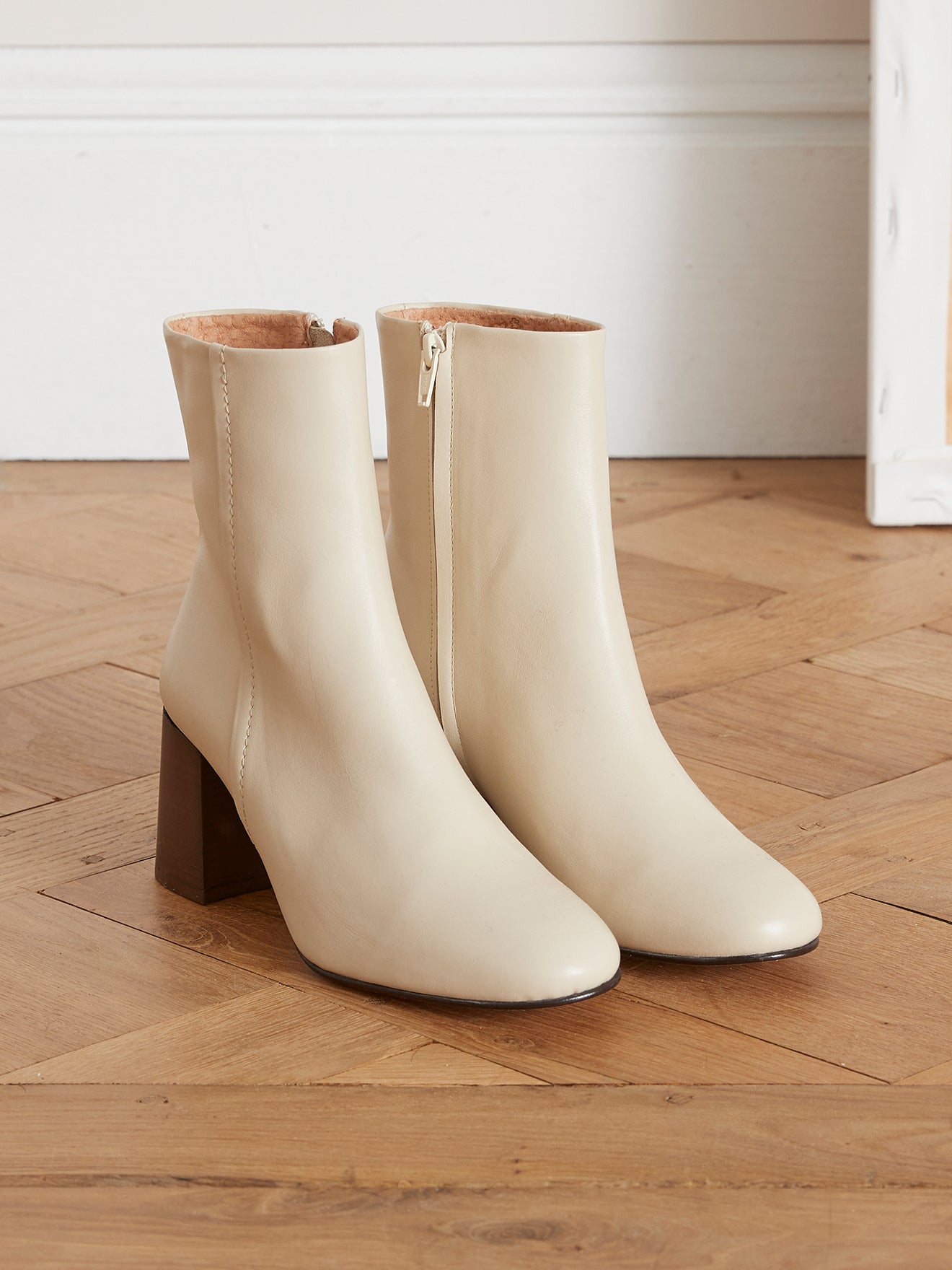 Boots cuir femme à talon