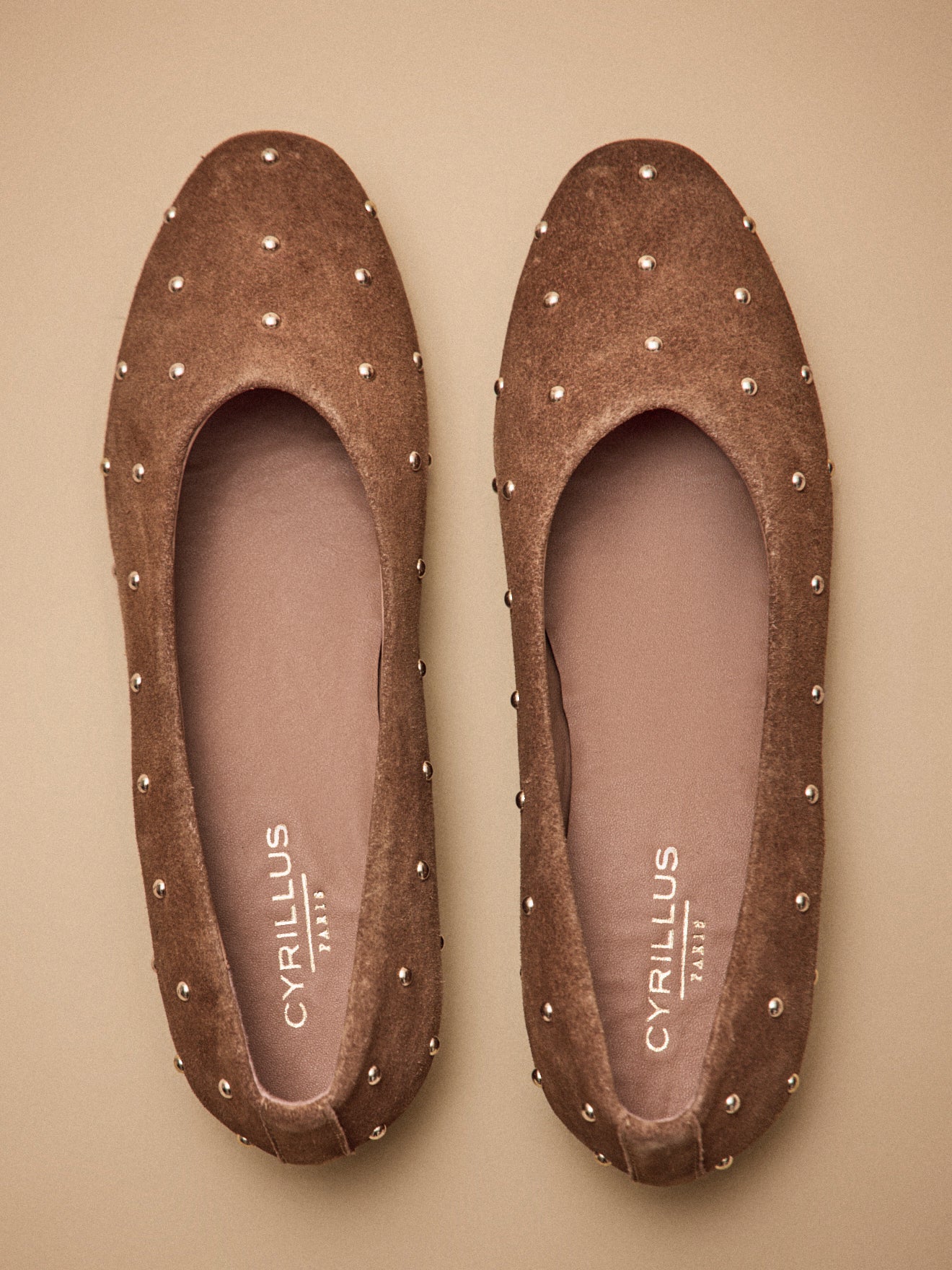 Ballerines cloutées cuir velouté femme