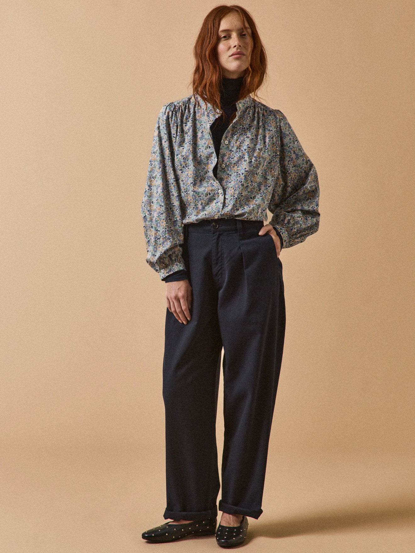 Ballerines cloutées cuir lisse femme