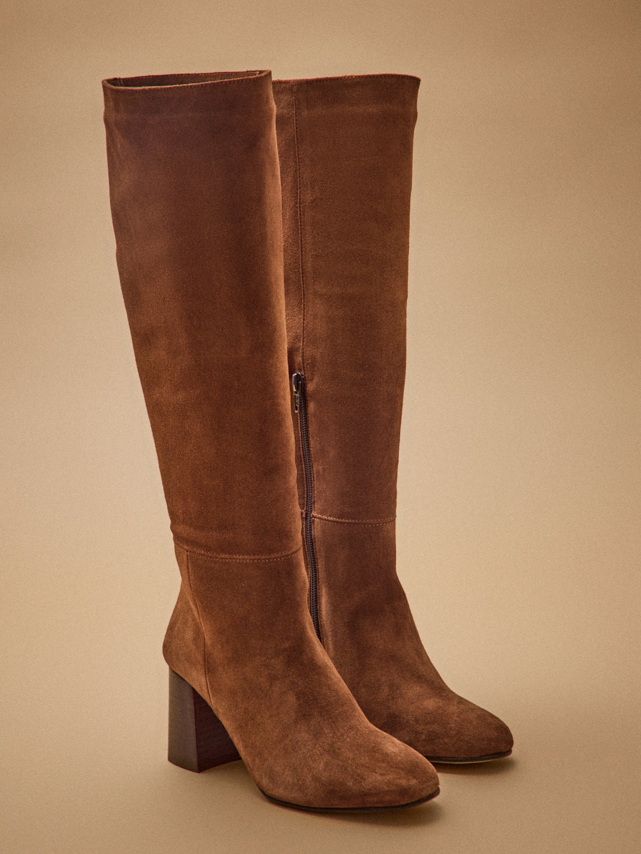 Bottes à talon cuir velouté femme