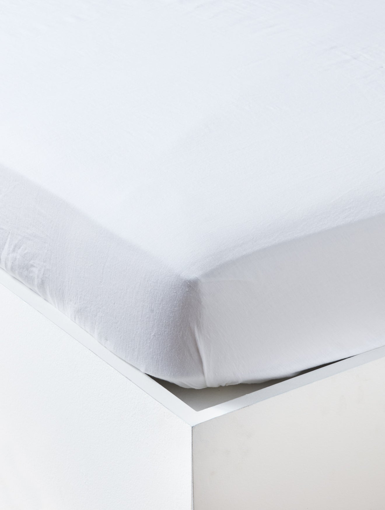 Drap-housse uni lin lavé "Cocoon"