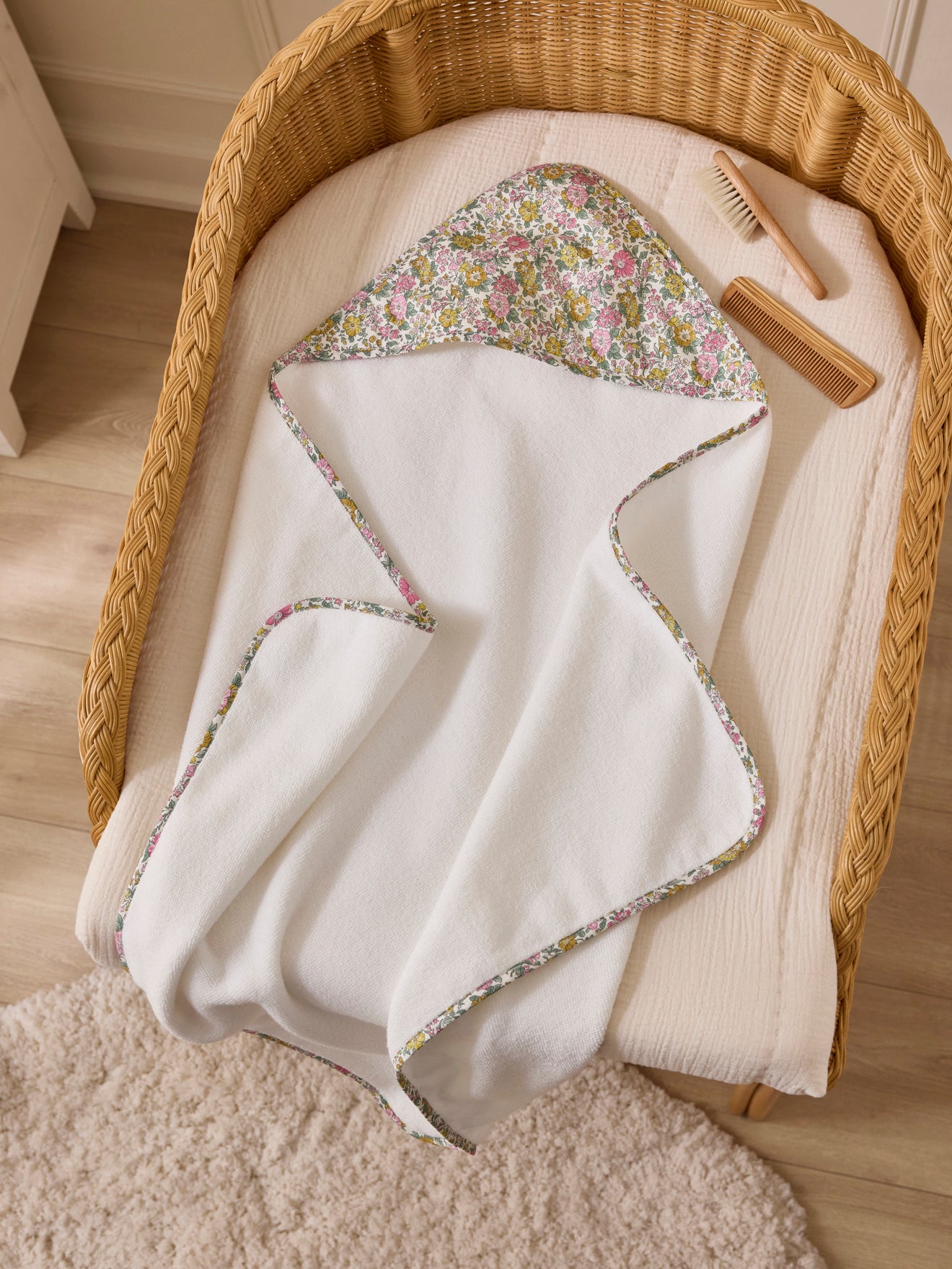 Cape de bain bébé tissu Liberty