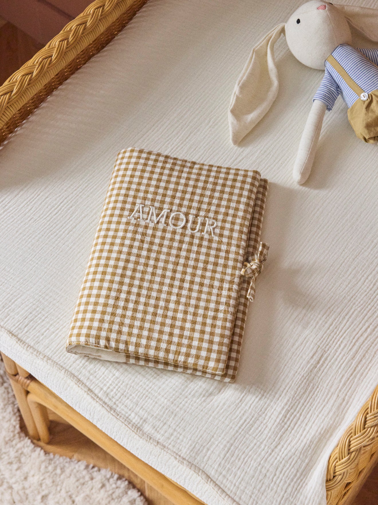 Housse pour carnet de santé en gaze vichy