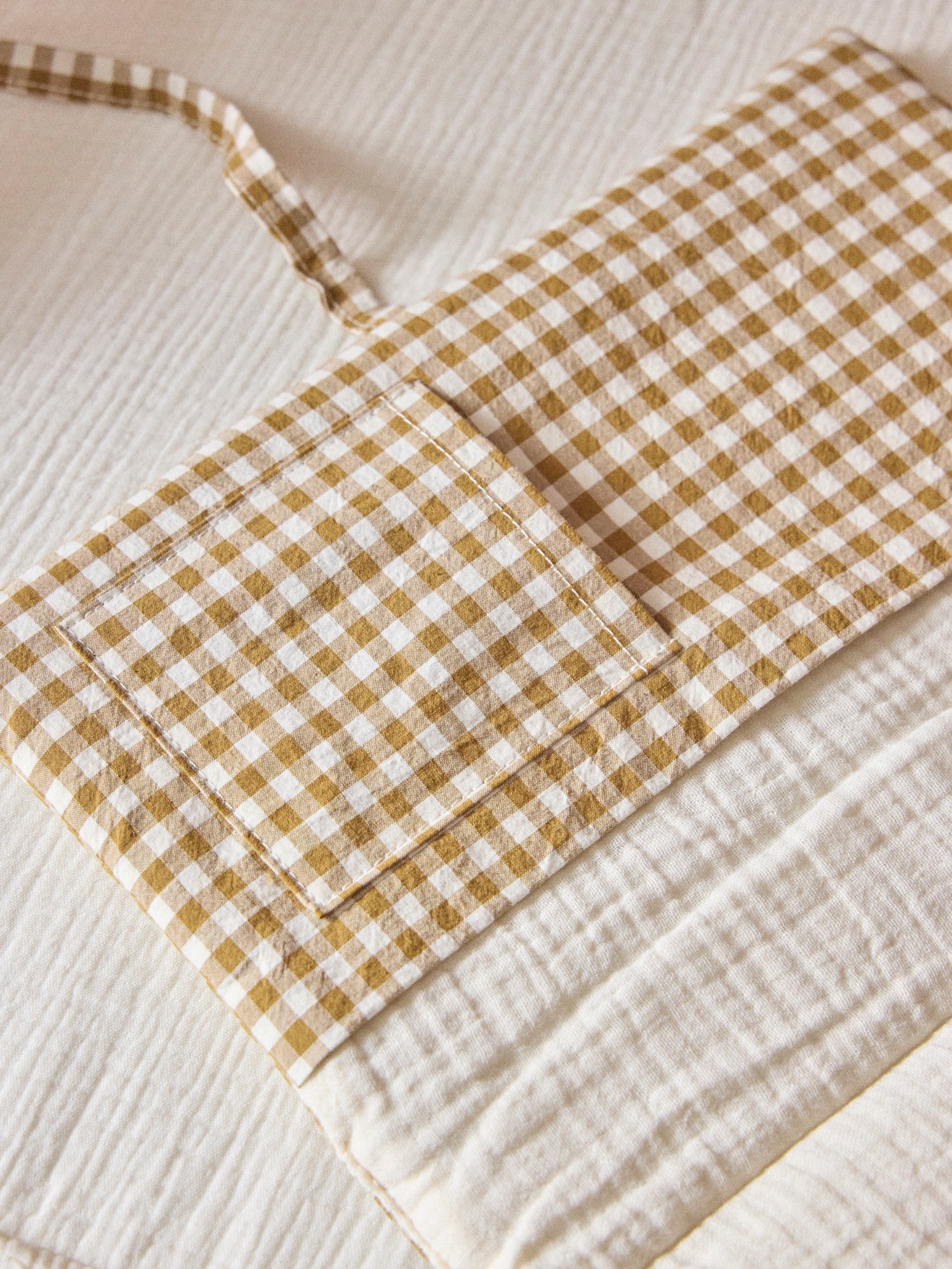 Housse pour carnet de santé en gaze vichy