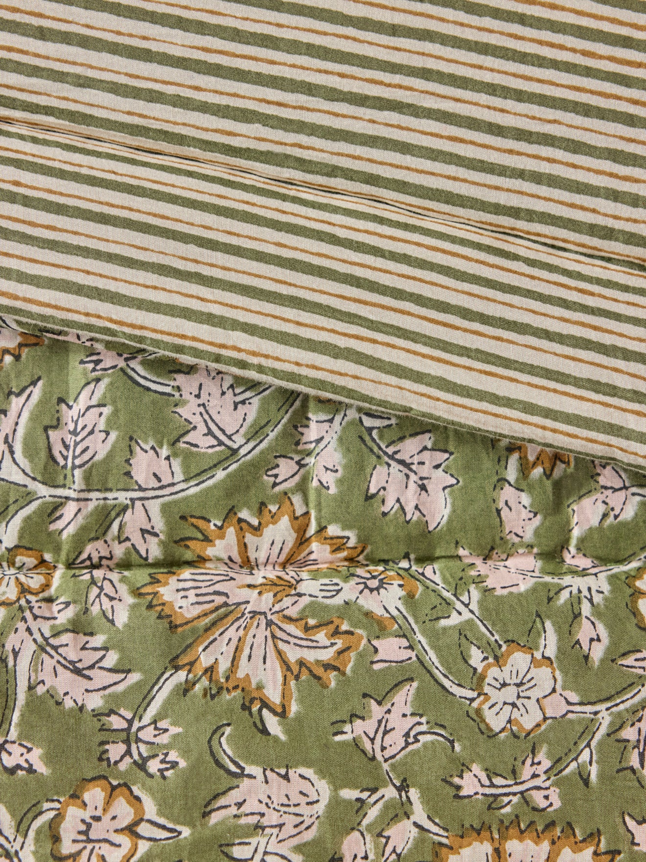 Boutis réversible tissu indien et rayures