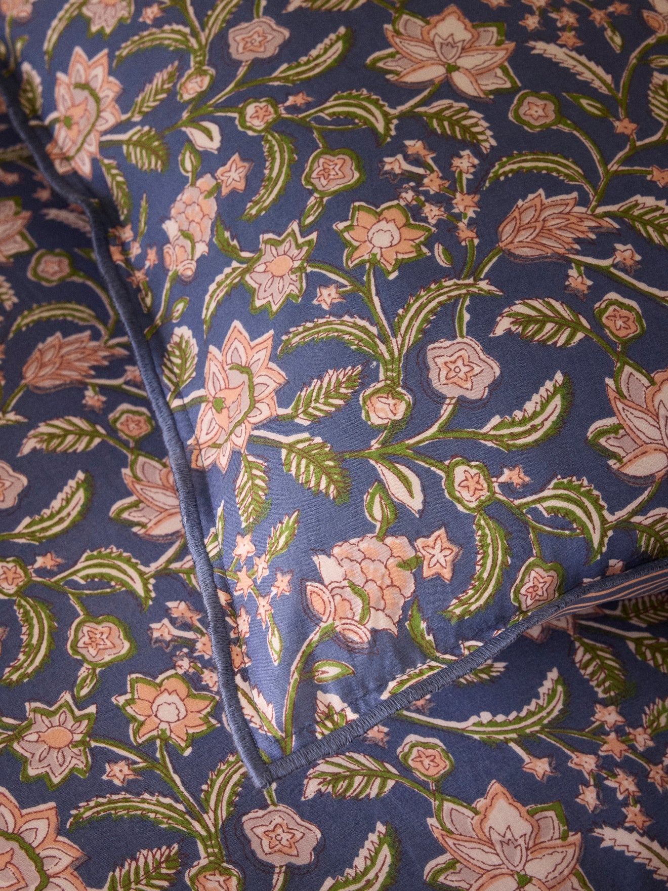 Housse de coussin imprimé indien Bella