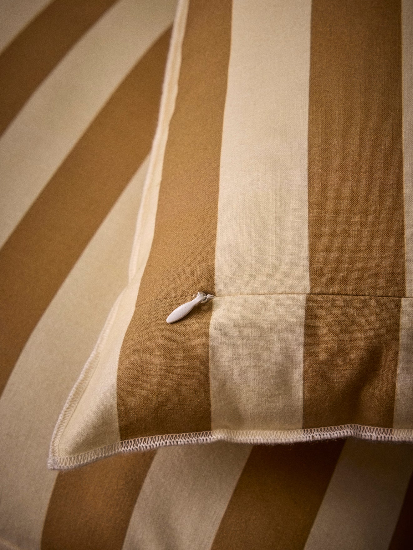 Housse de coussin rayée coton et lin