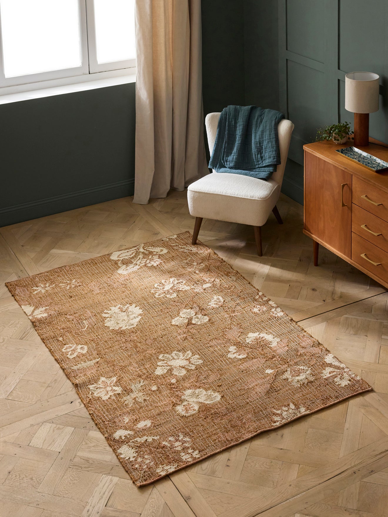 Tapis Romy en jute et coton tissés