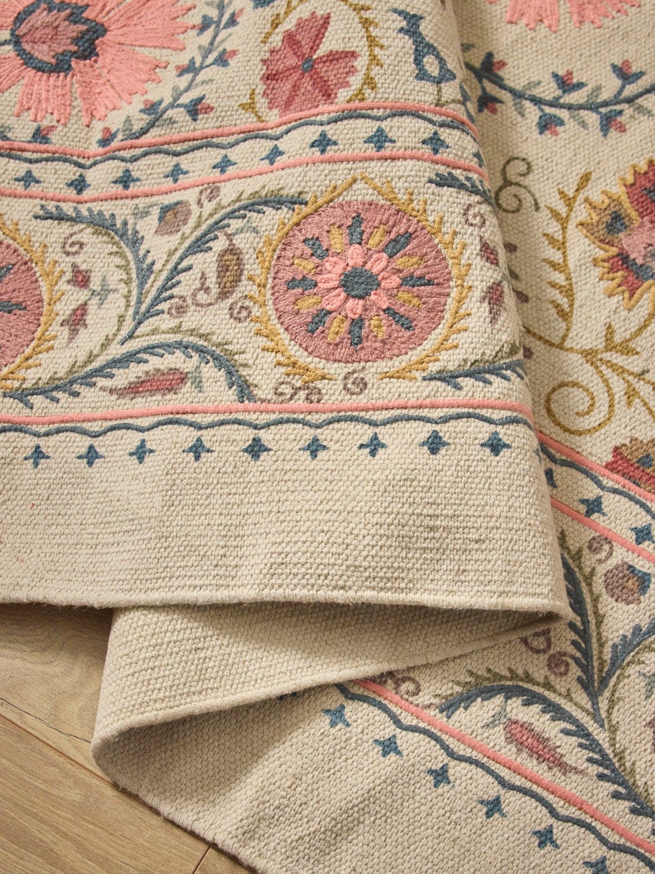 Tapis en coton brodé Flore - XS