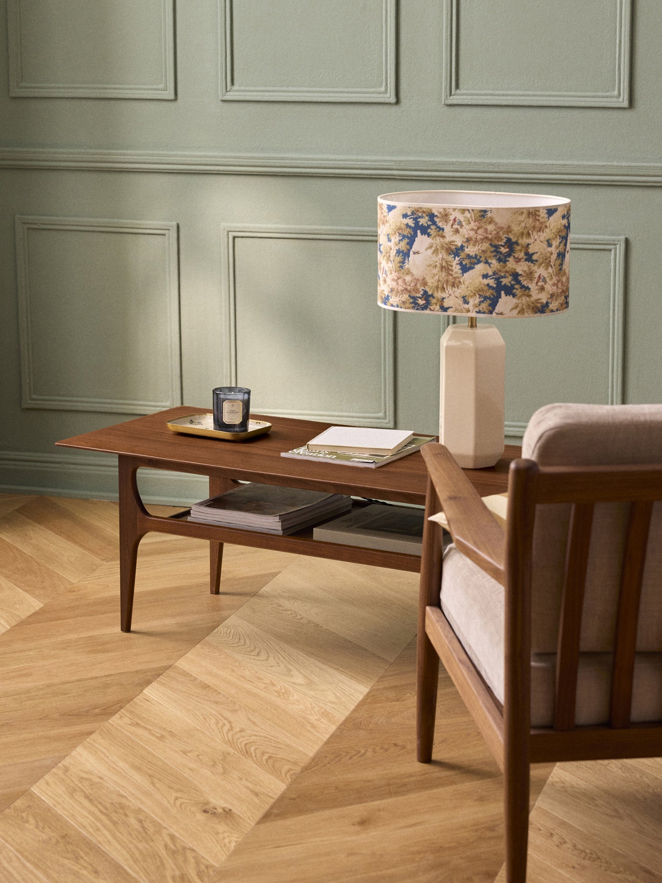 Table basse en noyer Hector - Ligne Mid-Century