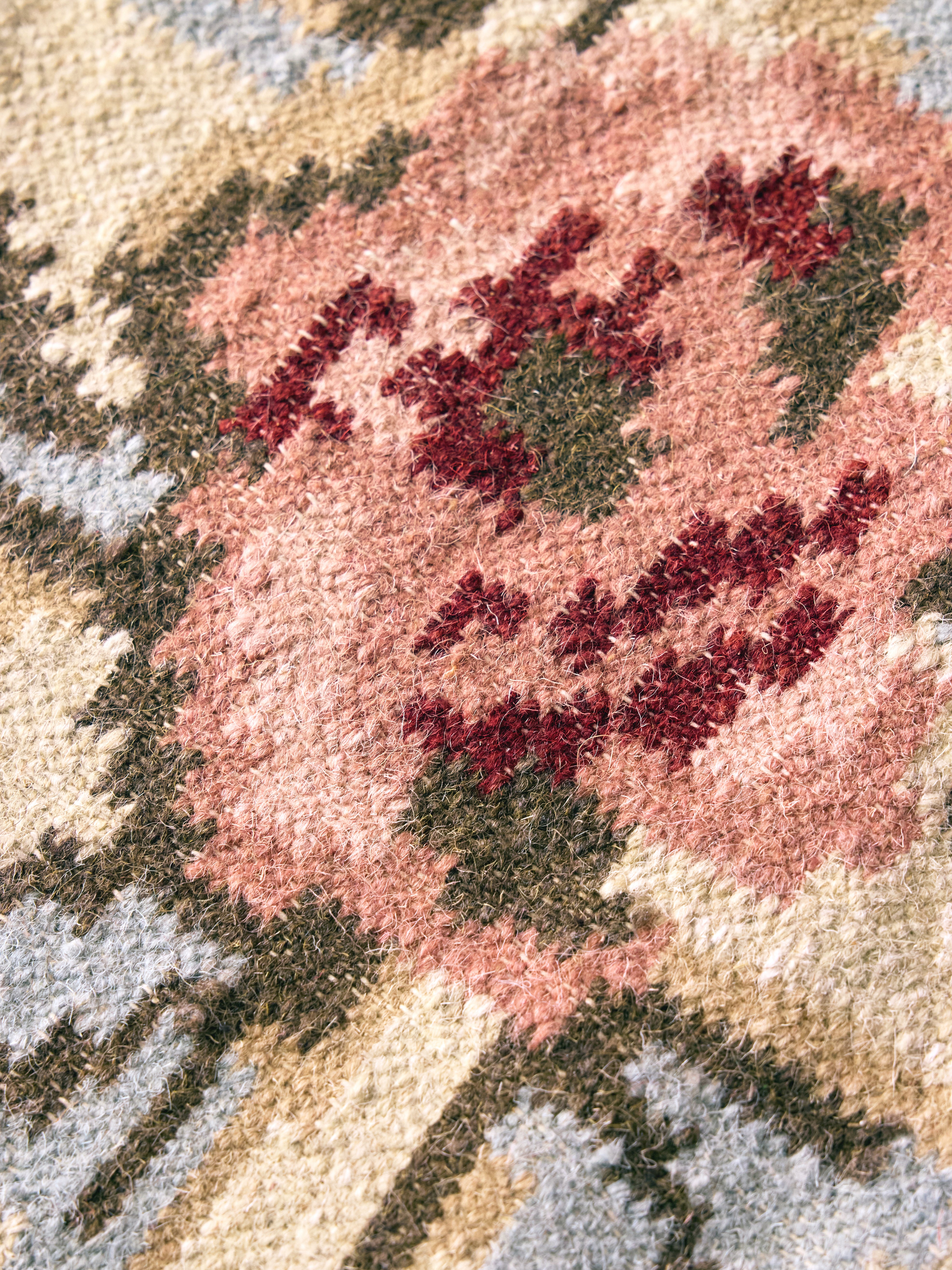 Tapis fleuri Romane - Grand modèle