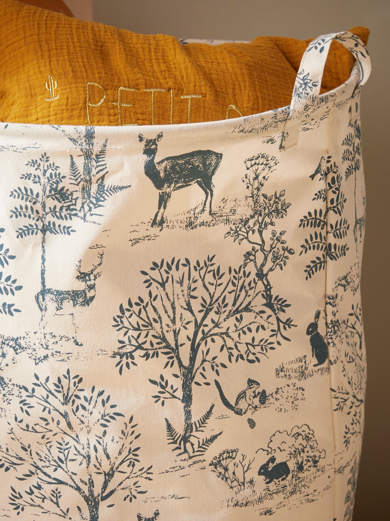 Bac de rangement rond esprit toile de Jouy