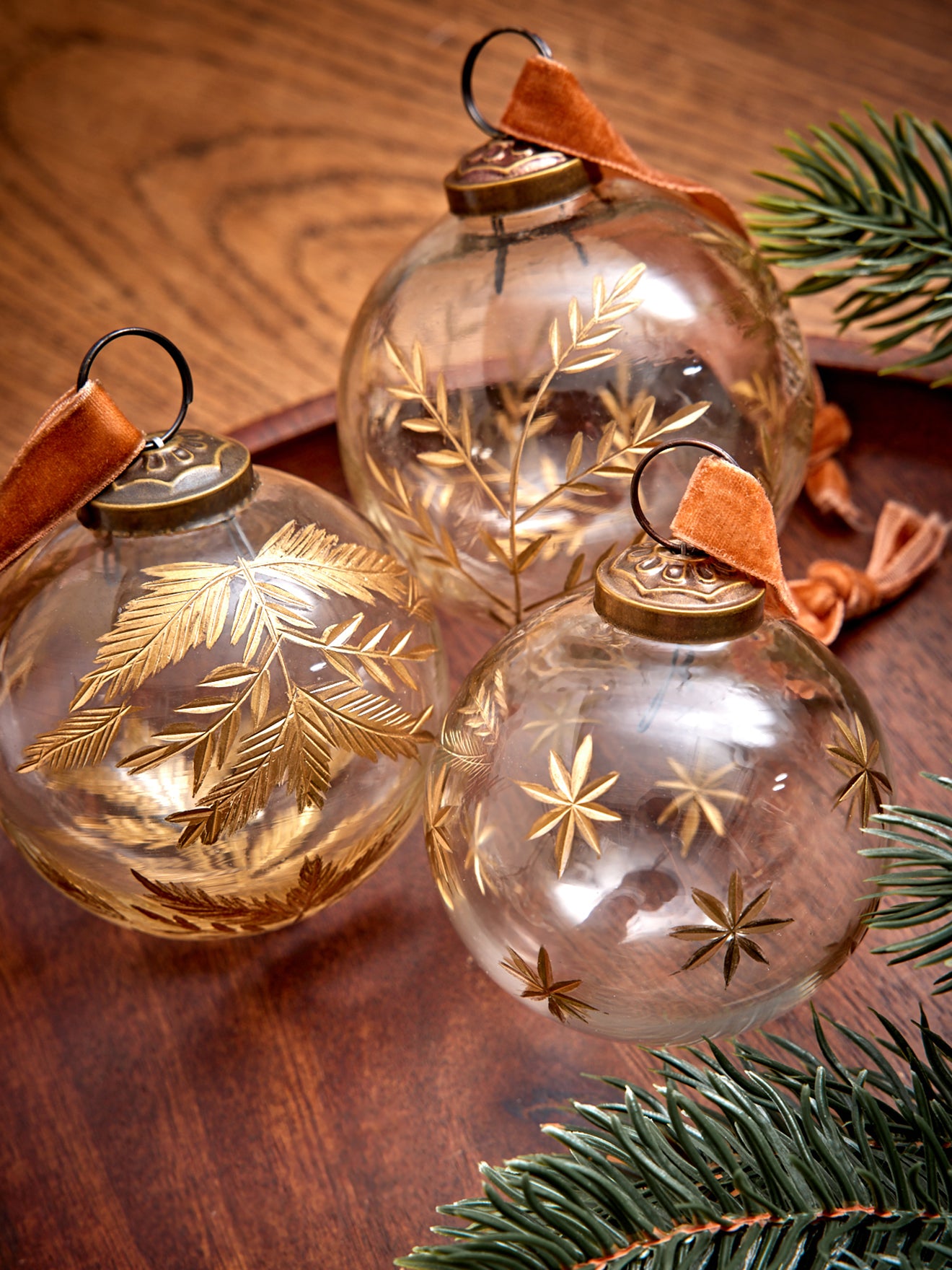 Boule de Noël en verre "feuilles dorées" par lot de 3