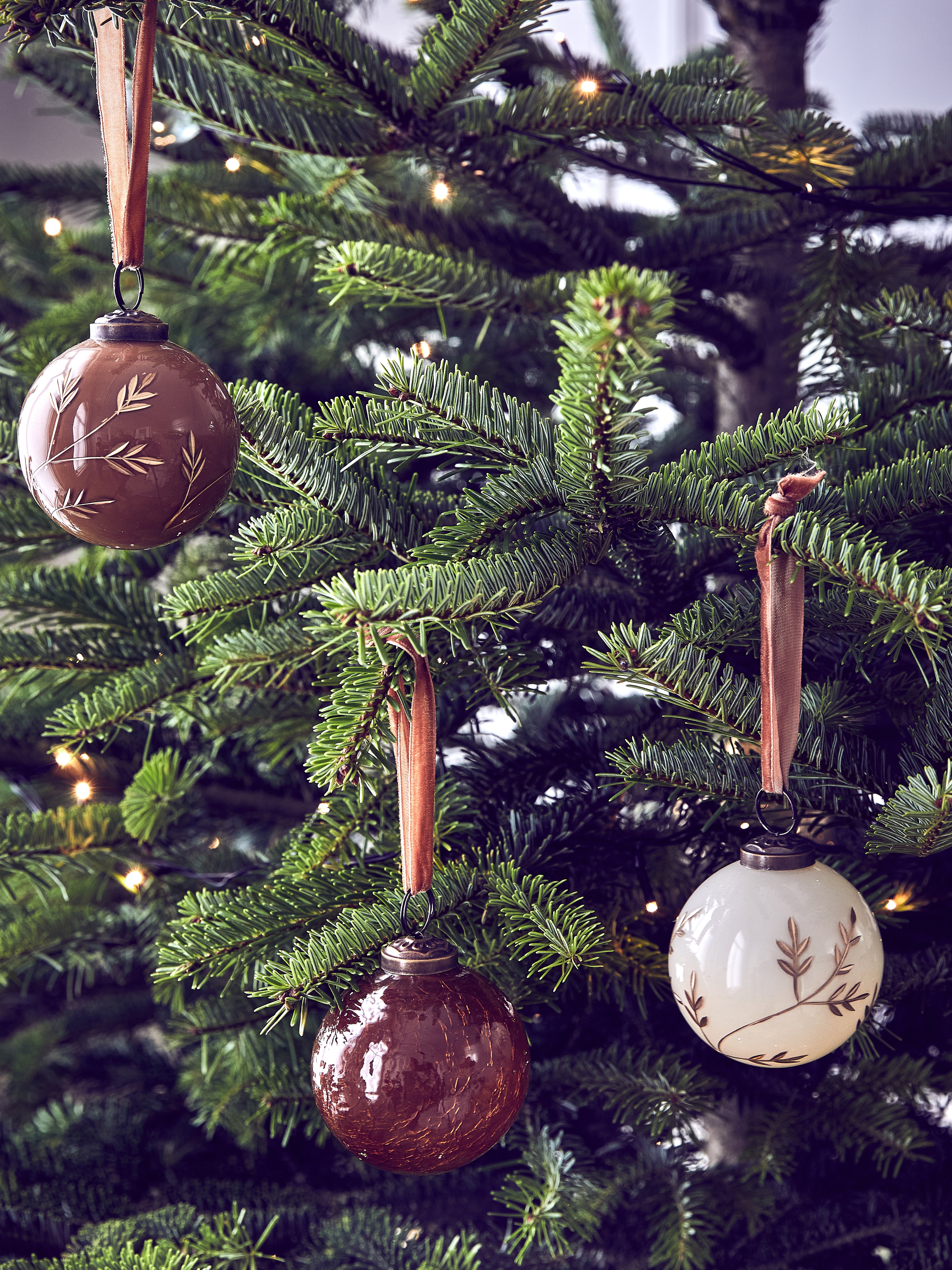 Boule de Noël en verre peint par lot de 3