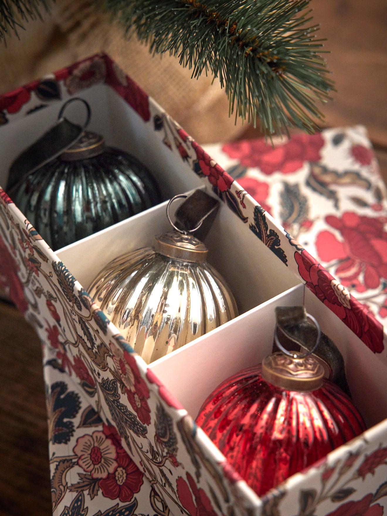 Boule de Noël en verre strié par lot de 3