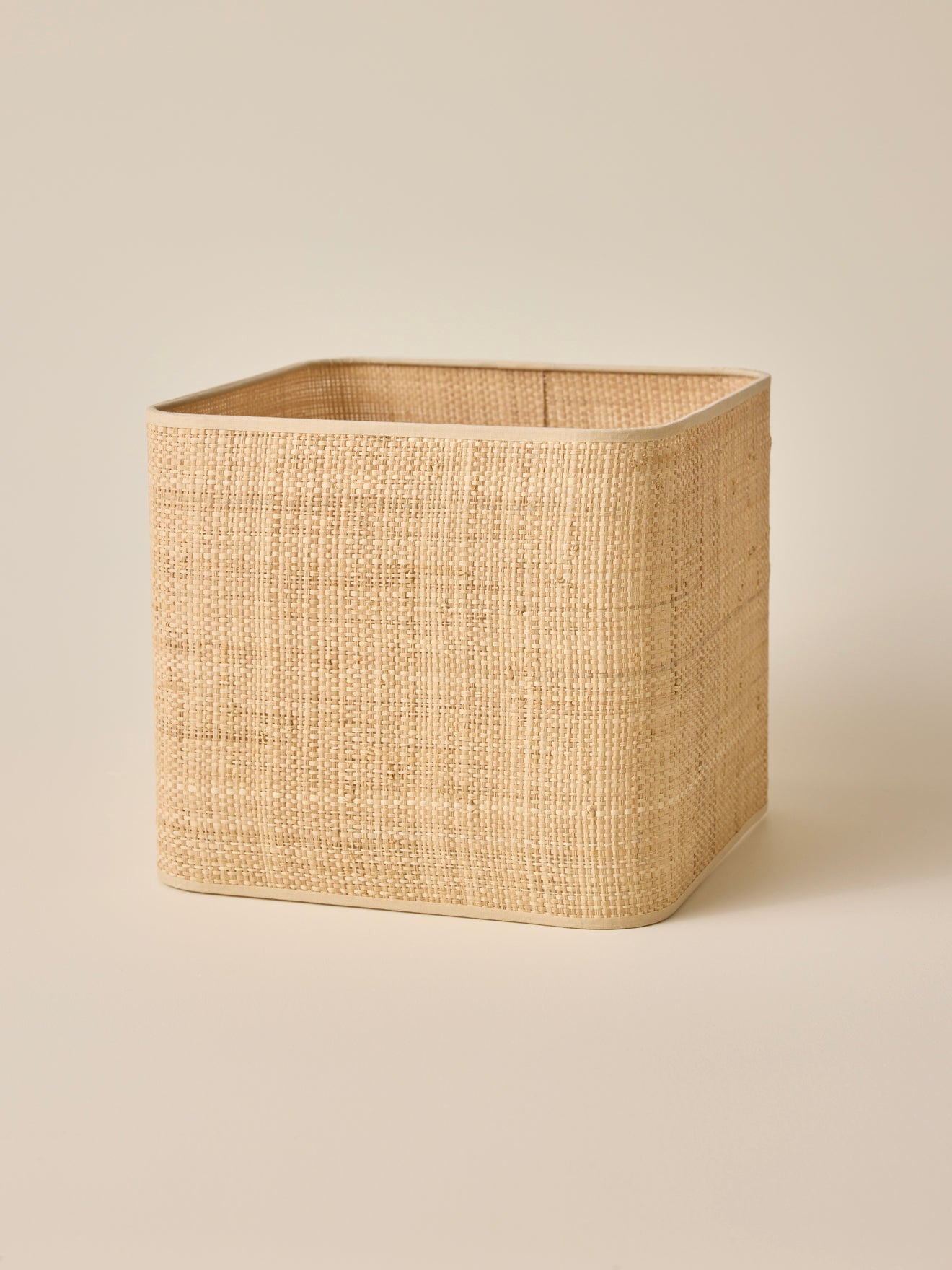 Abat-jour en raphia - grand modèle Victoire