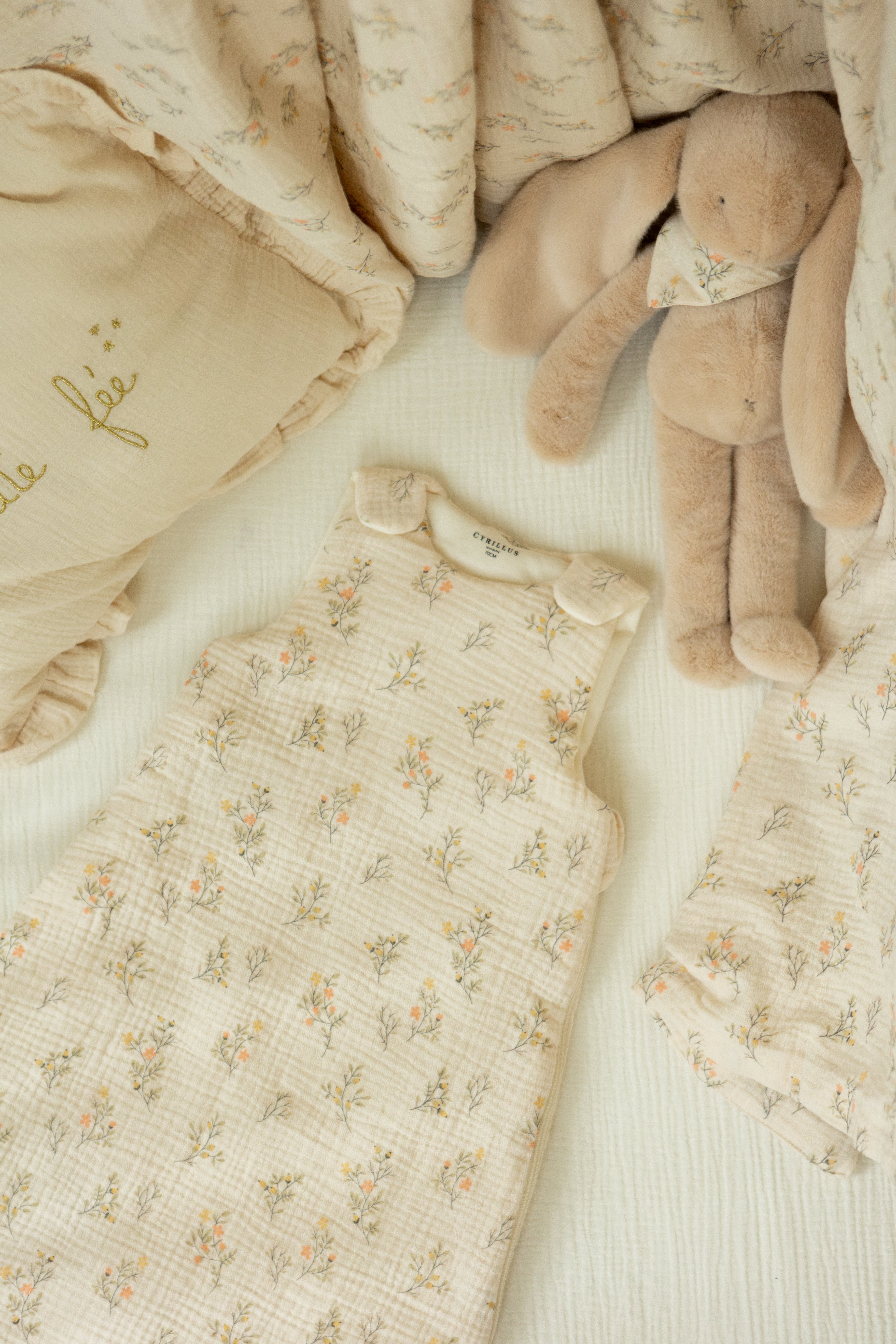 Peluche lapin Germain - Collection Cyrillus X Maïlou Tradition