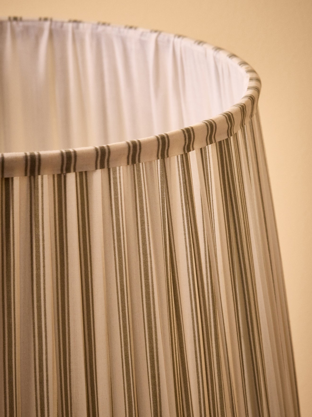 Abat-jour plissé Bertille - Moyen Modèle