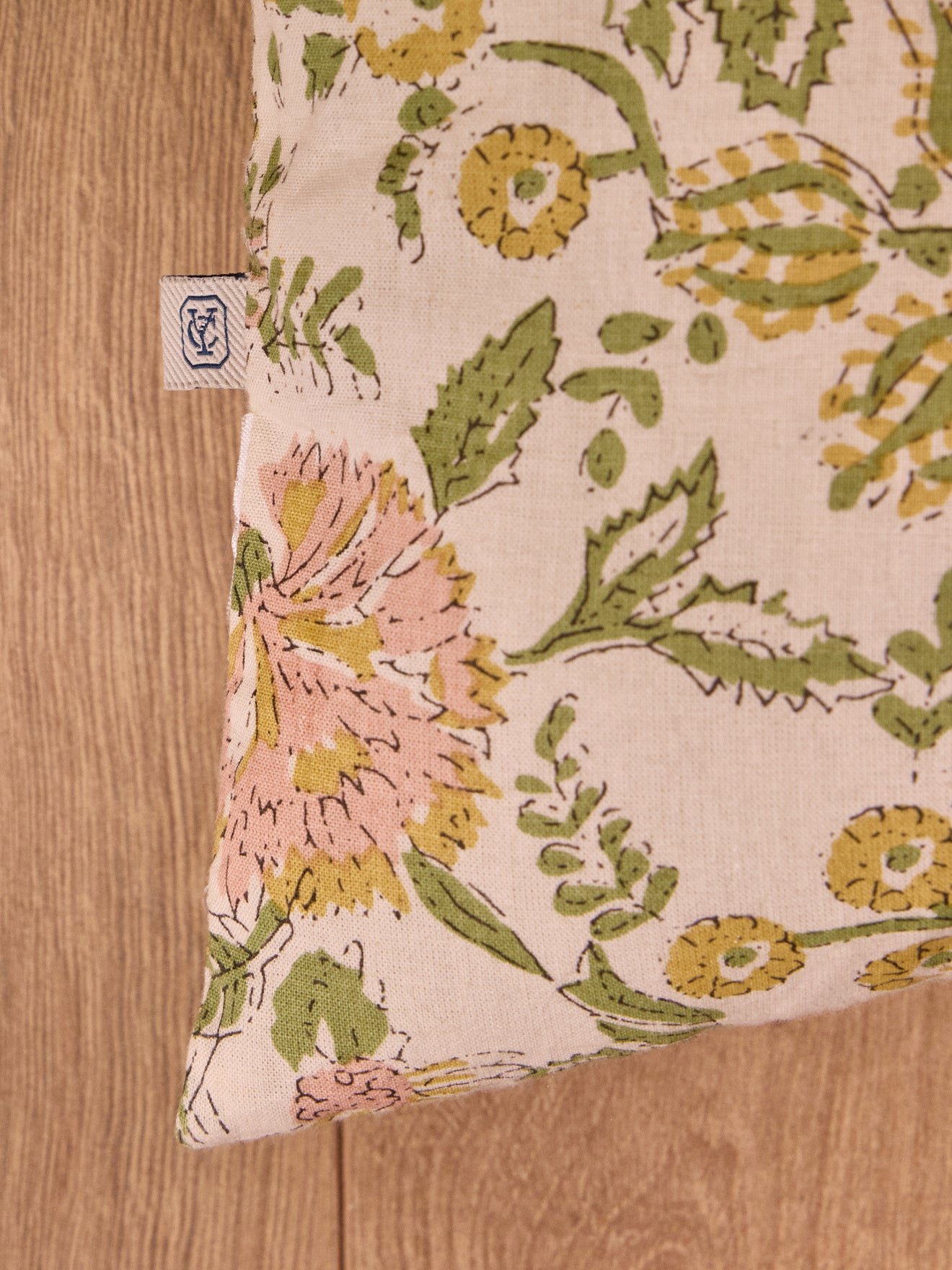 Matelas déco en tissu indien