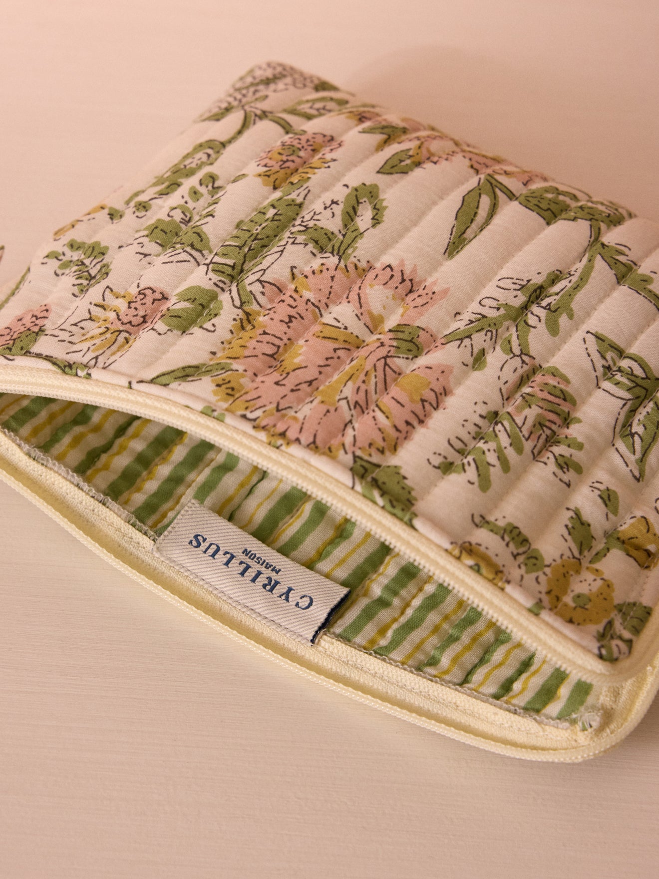 Petite trousse imprimé fleuri indien