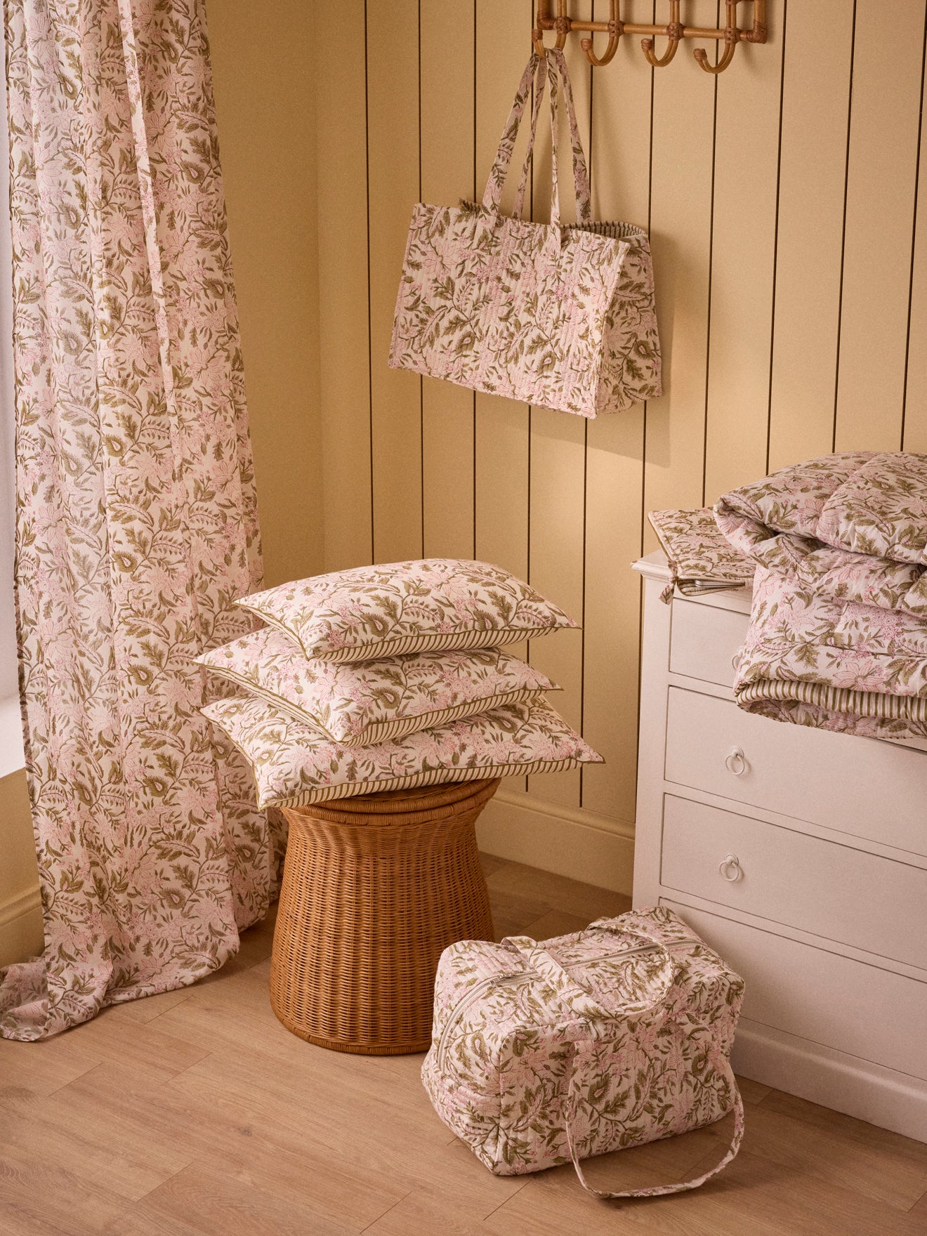 Sac cabas matelassé imprimé indien