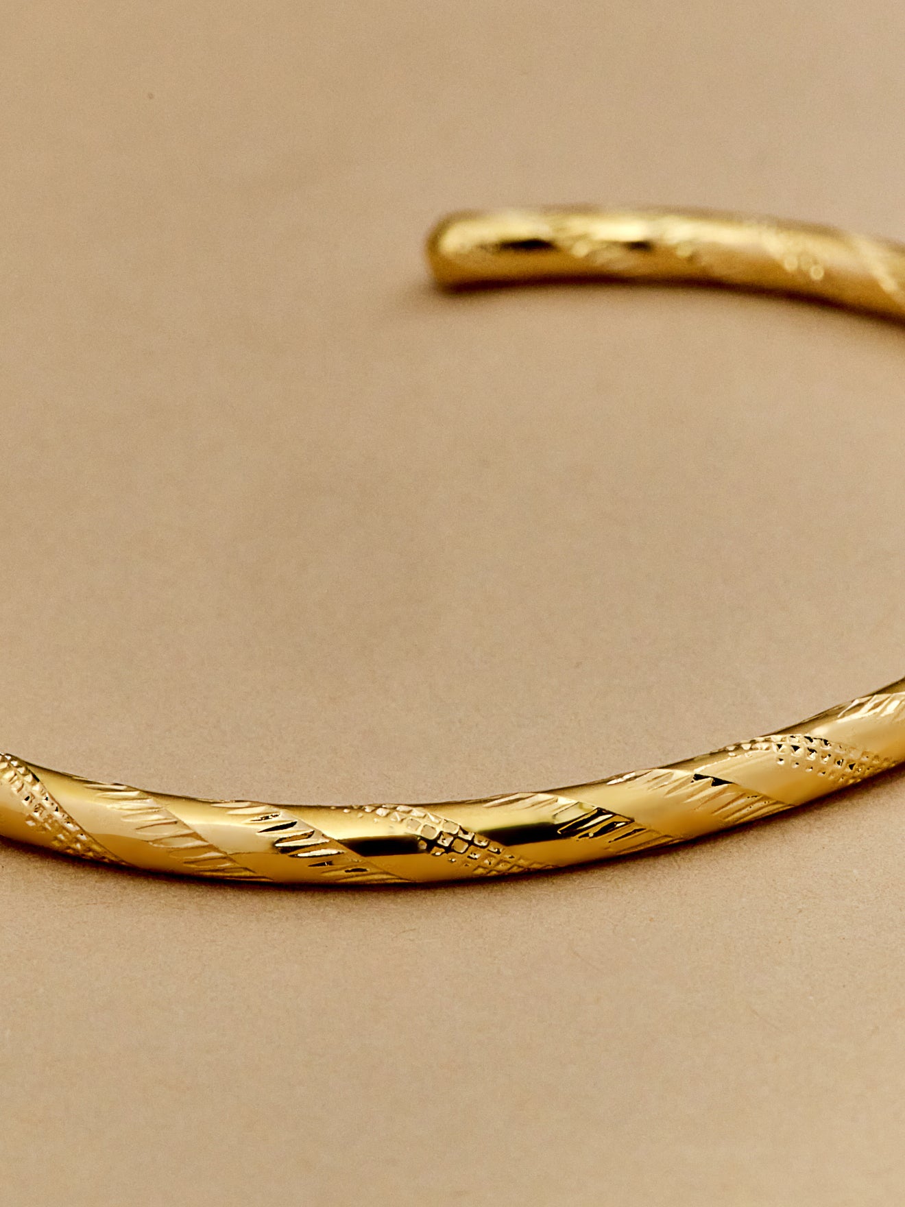 Bracelet jonc Debbie - Collection Cyrillus X Chic Alors