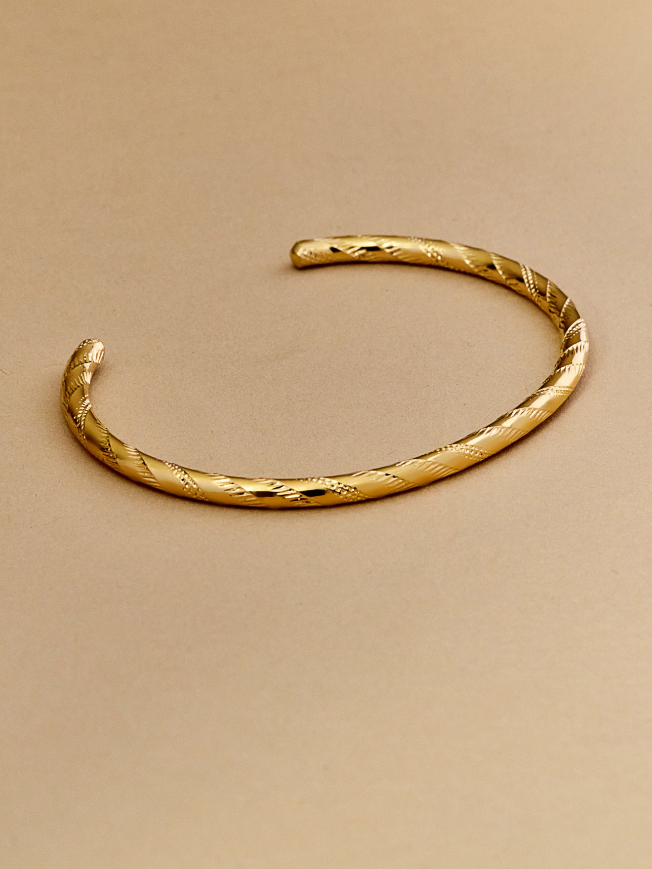 Bracelet jonc Debbie - Collection Cyrillus X Chic Alors