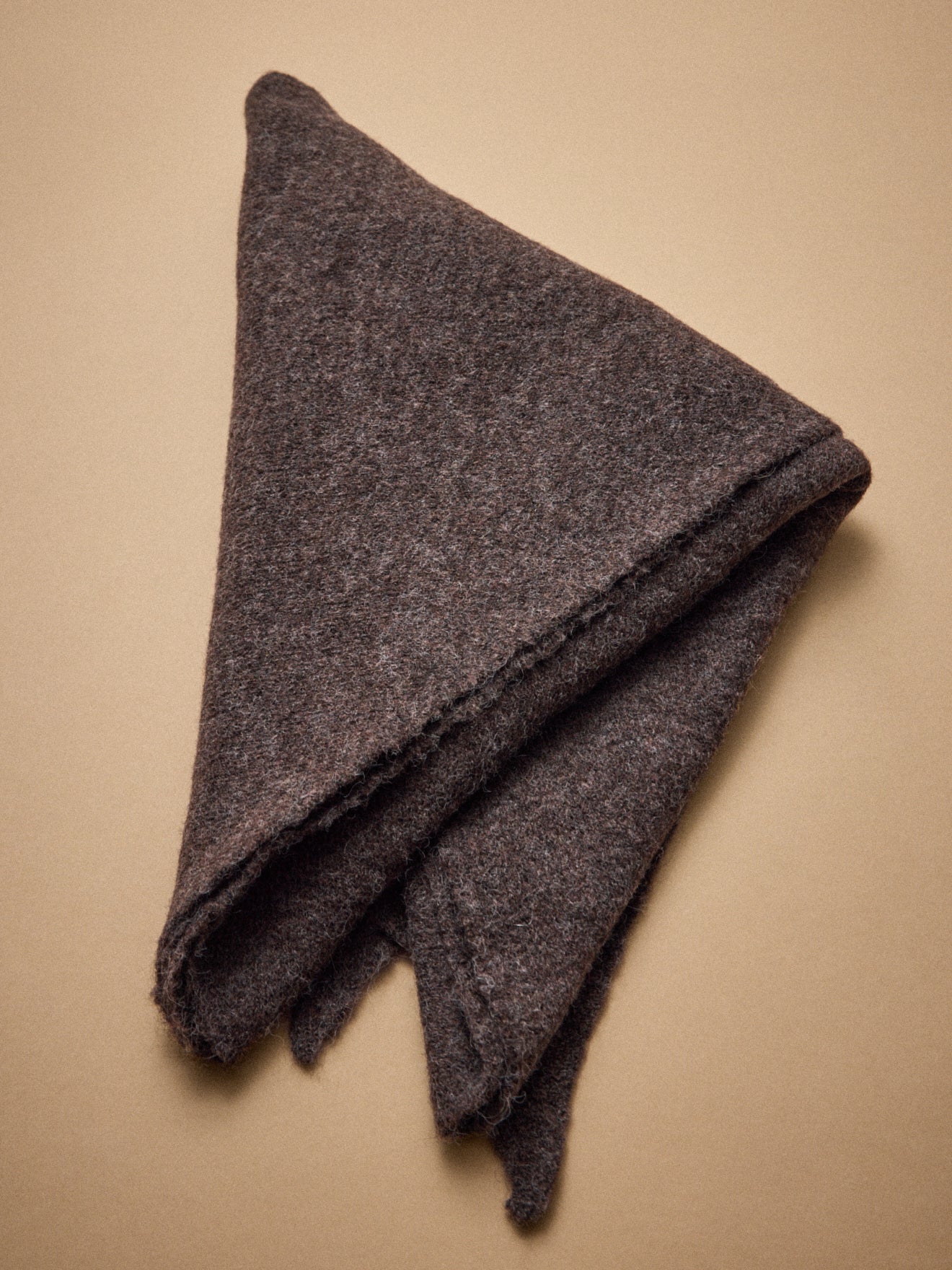 Écharpe triangle unie adulte