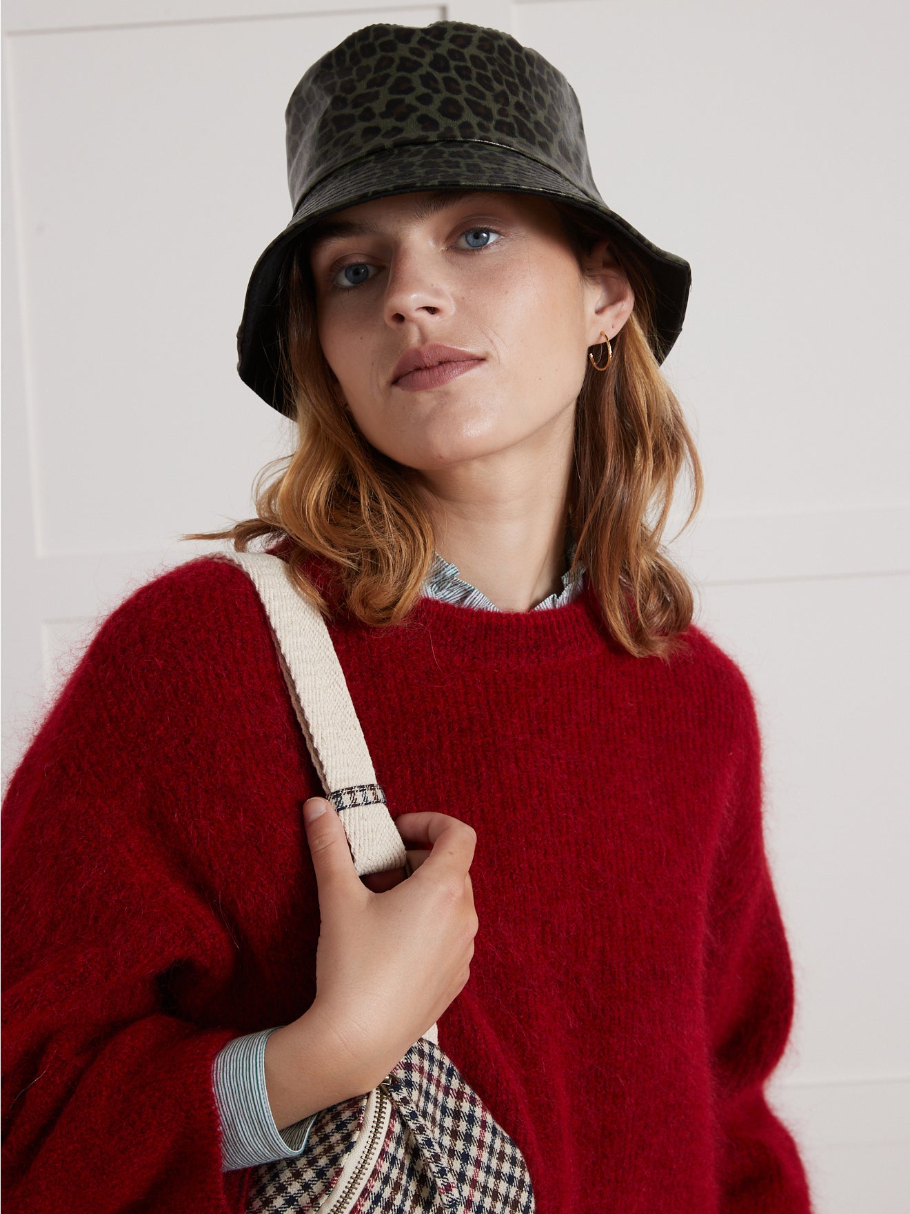 Chapeau bob de pluie imprimé léopard femme