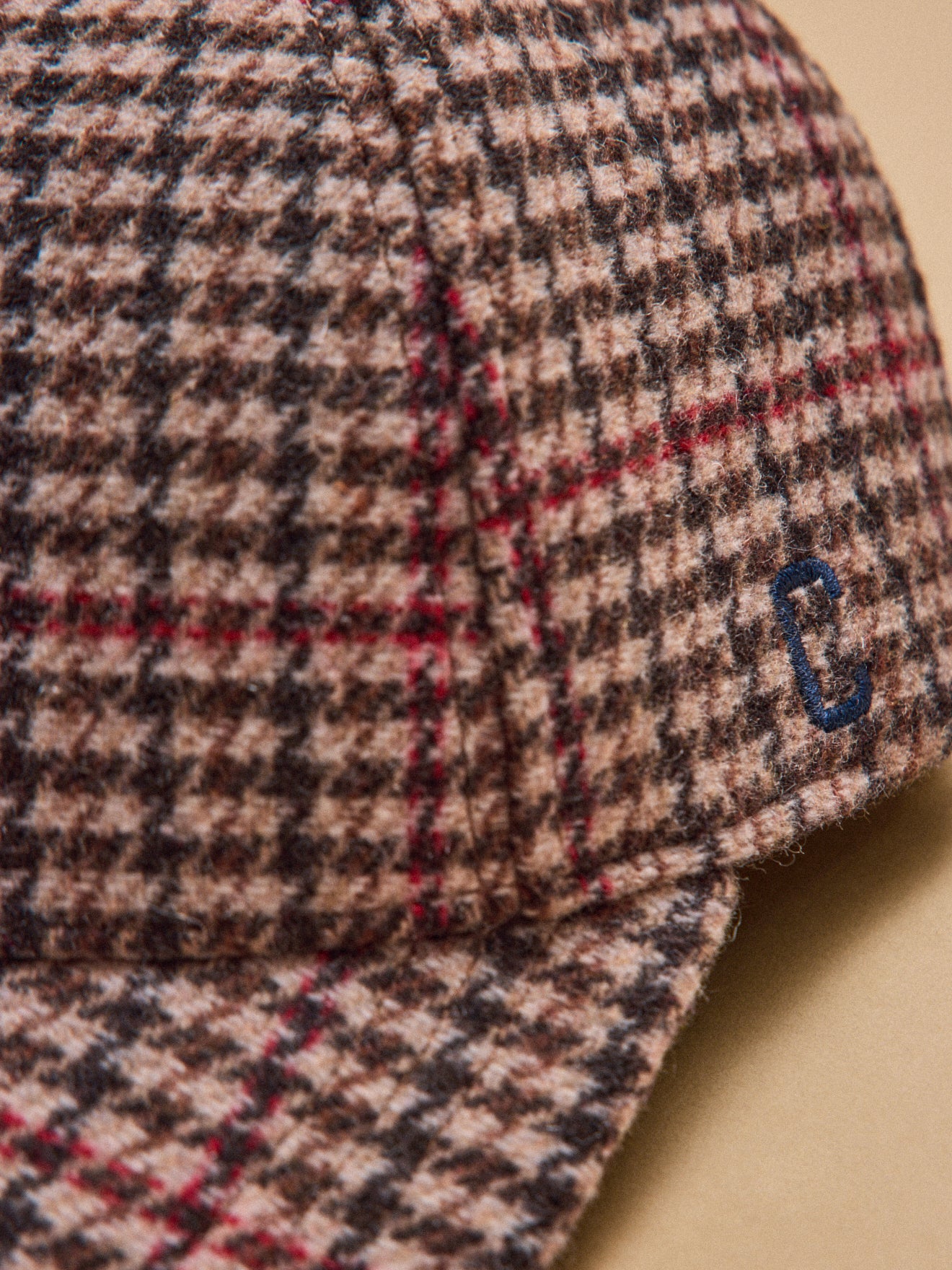 Casquette lainage pied-de-poule femme