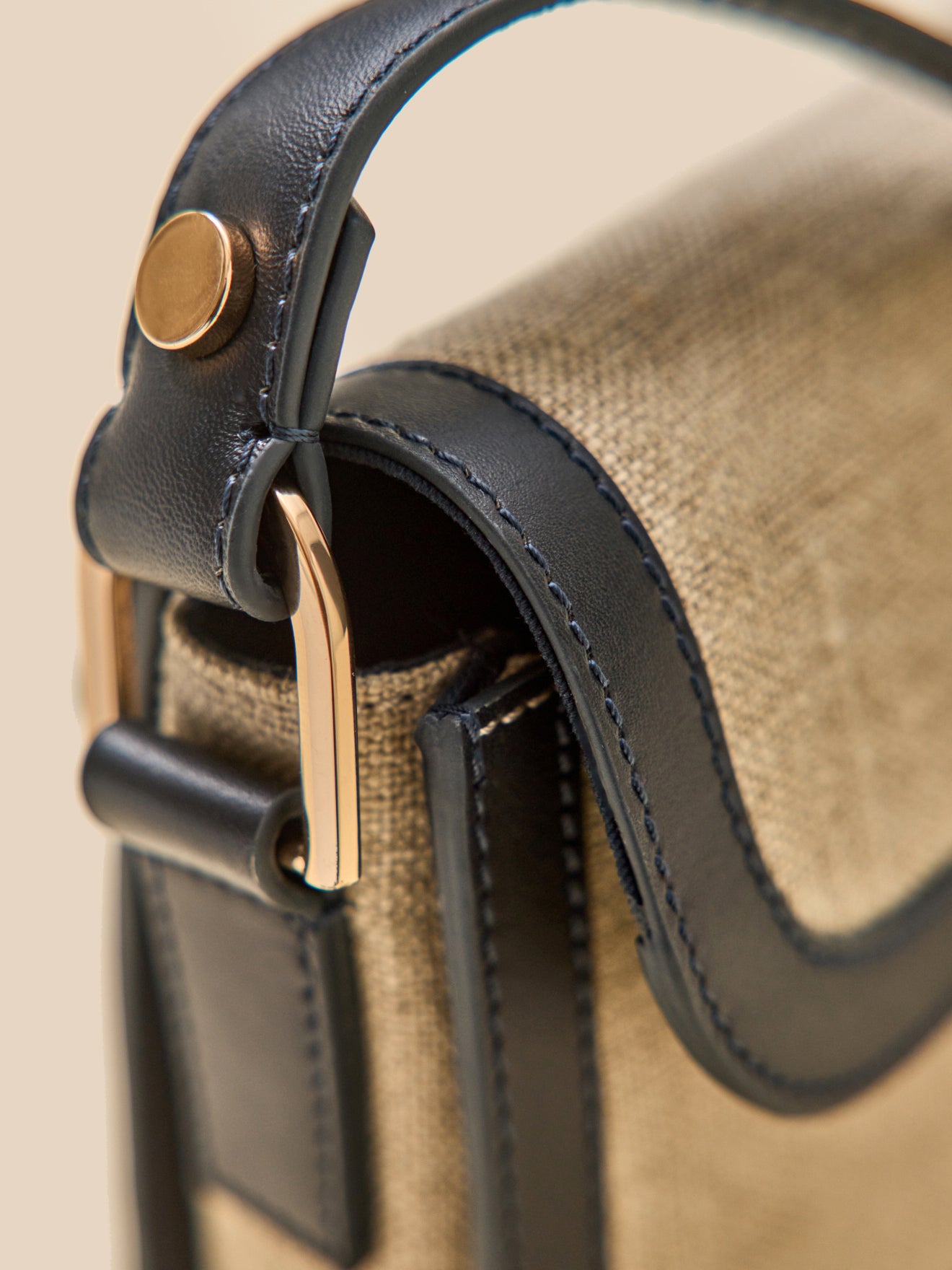 Sac besace femme bi-matière - Collection Maroquinerie Cyrillus