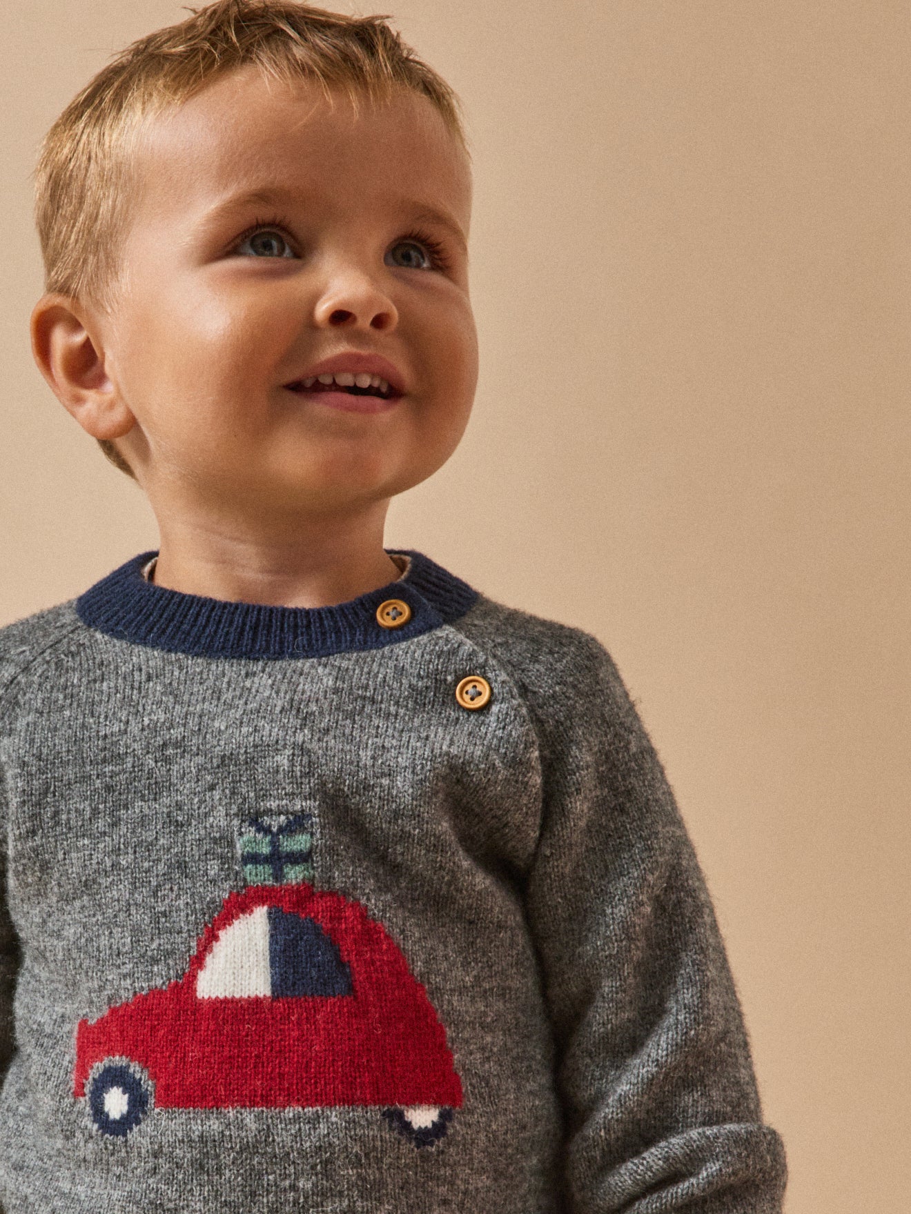 Pull bébé en laine