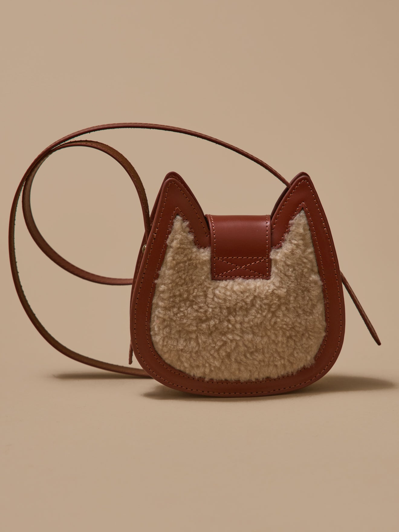 Sac écureuil cuir et sherpa fille
