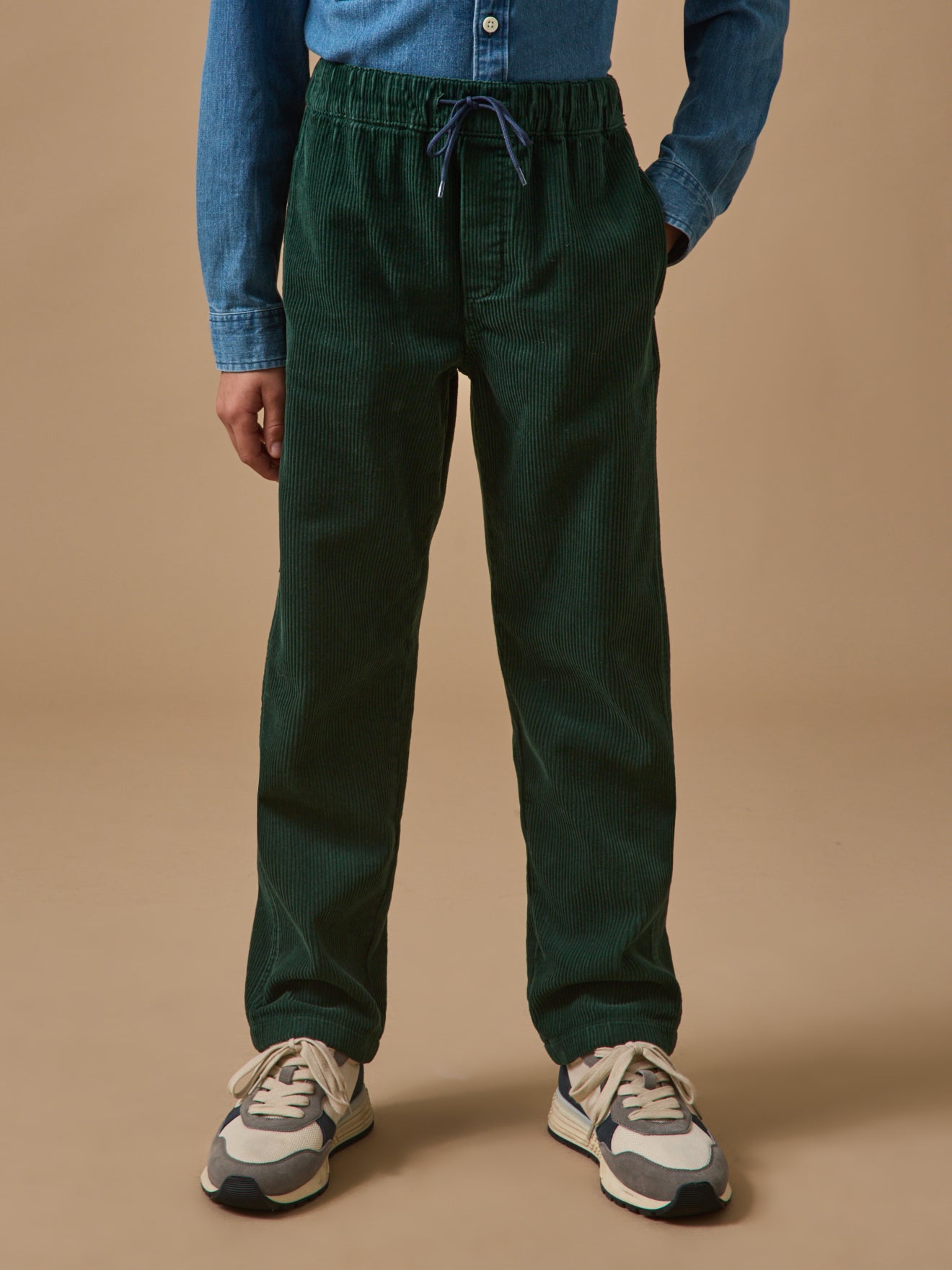 Pantalon relax en velours côtelé garçon