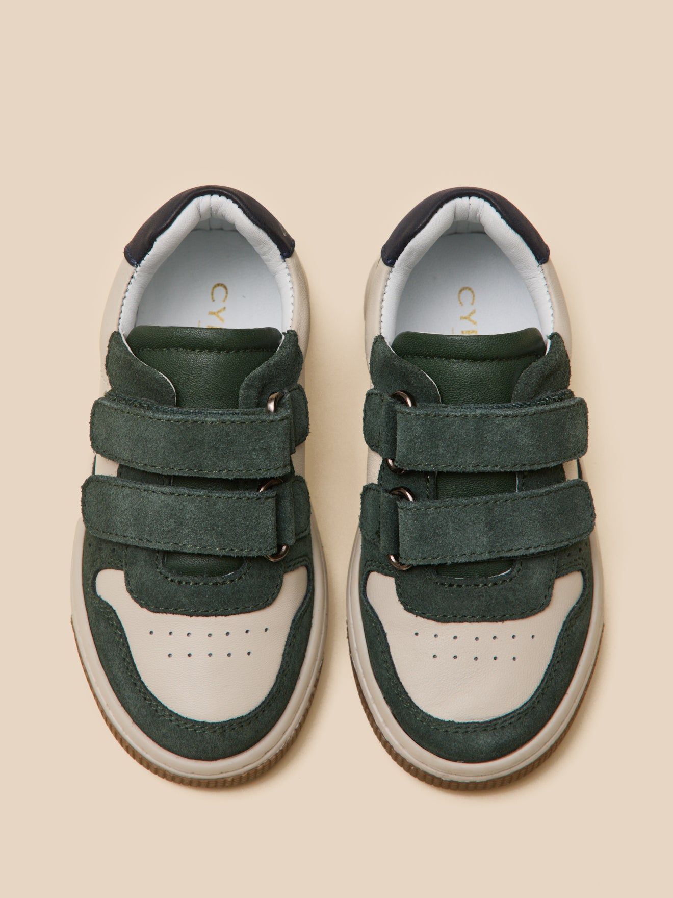 Baskets en cuir garçon