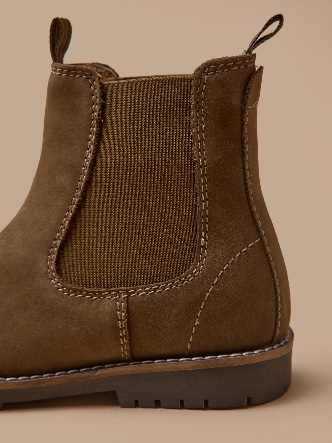 Boots chelsea cuir nubuck garçon